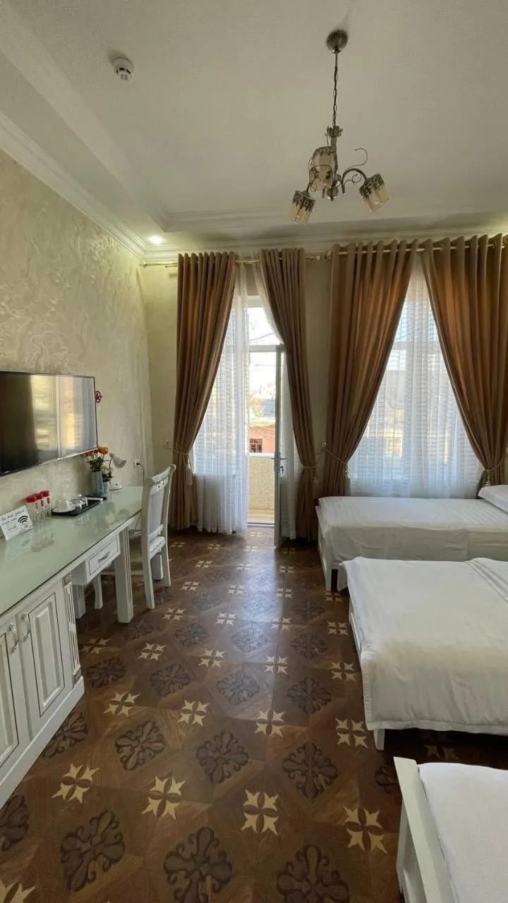 Bed in IZUMRUD PALACE