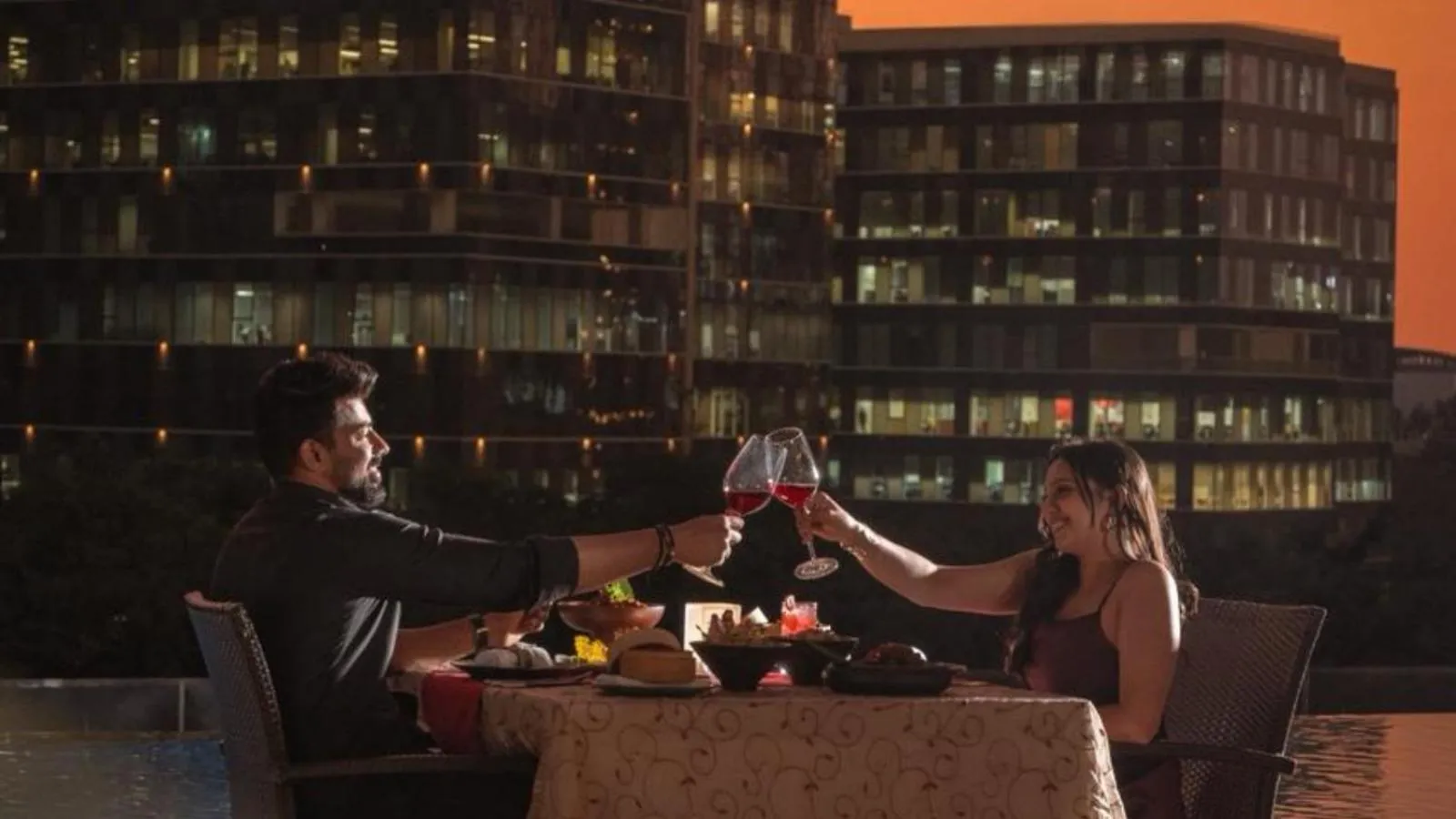 Restaurant/places to eat in The Leela Bhartiya City Bengaluru