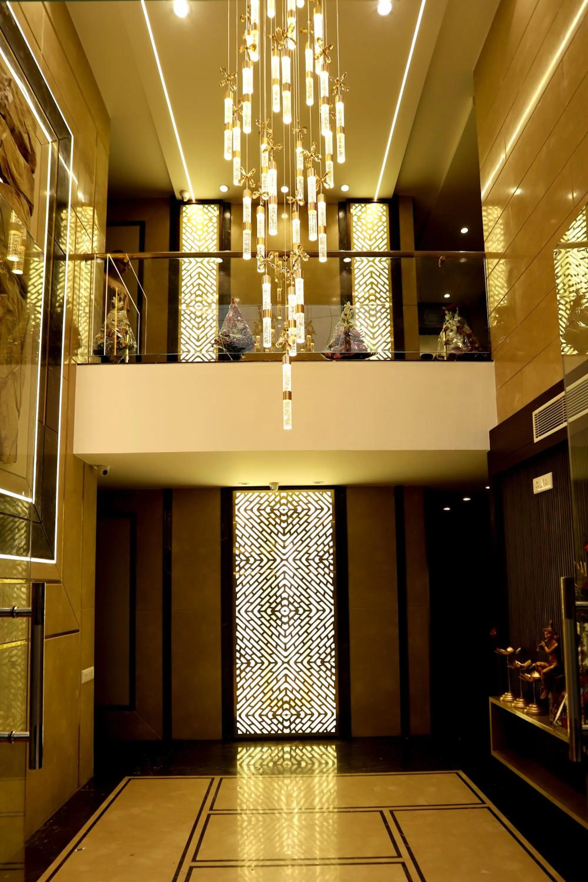 Facade/entrance in Hotel Grand Girdhar