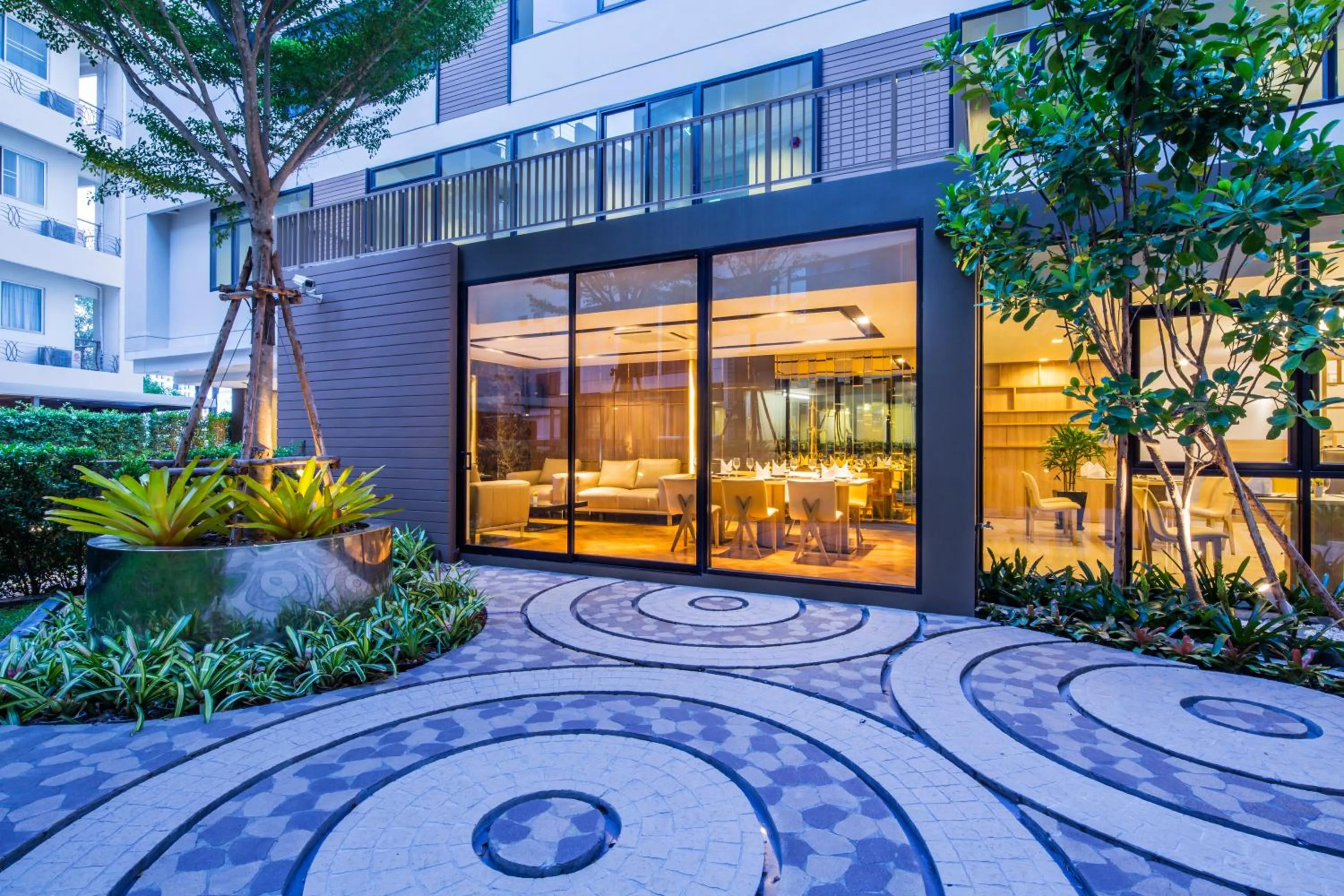 Property building in Pacific Park Hotel