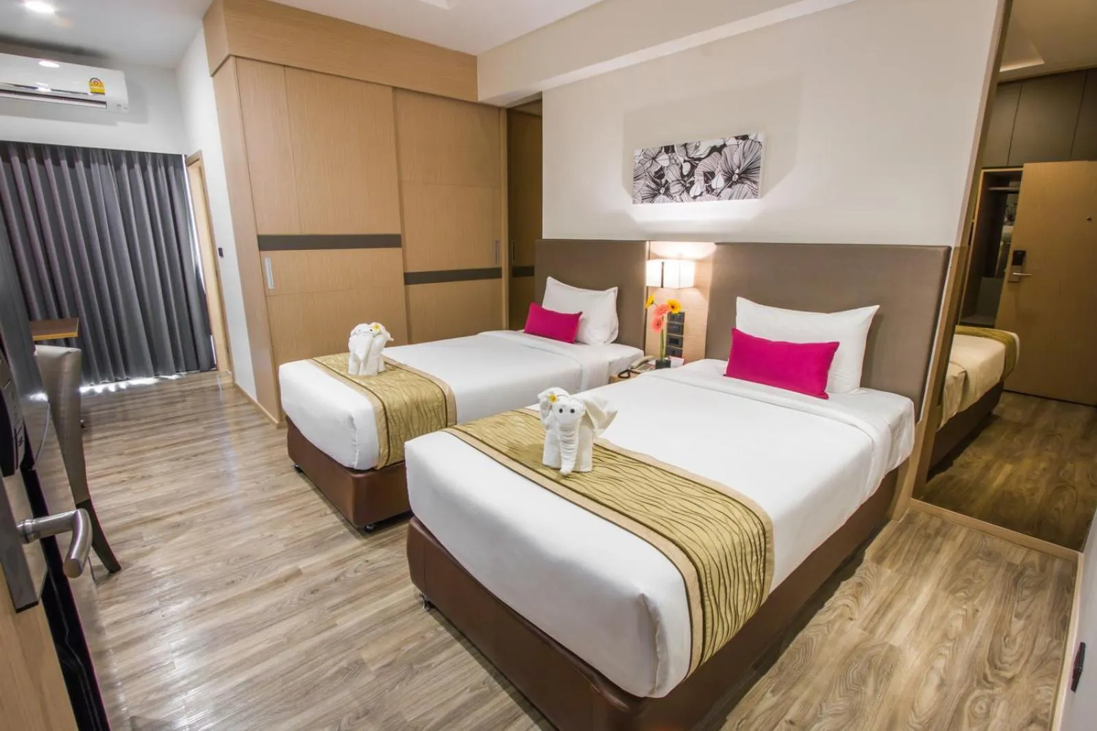 Bed in Pacific Park Hotel