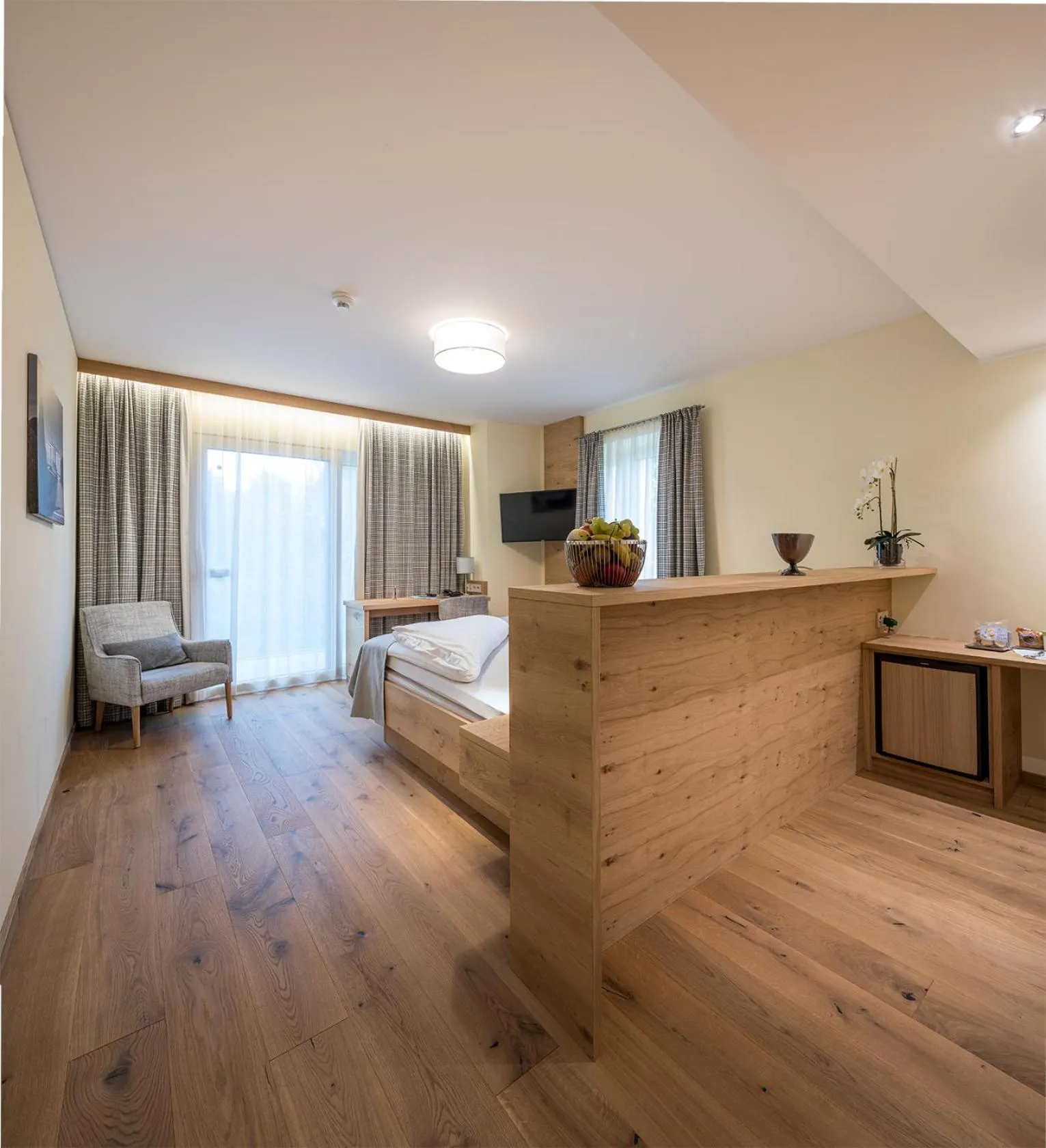 Bed in Design Hotel Frauenschuh