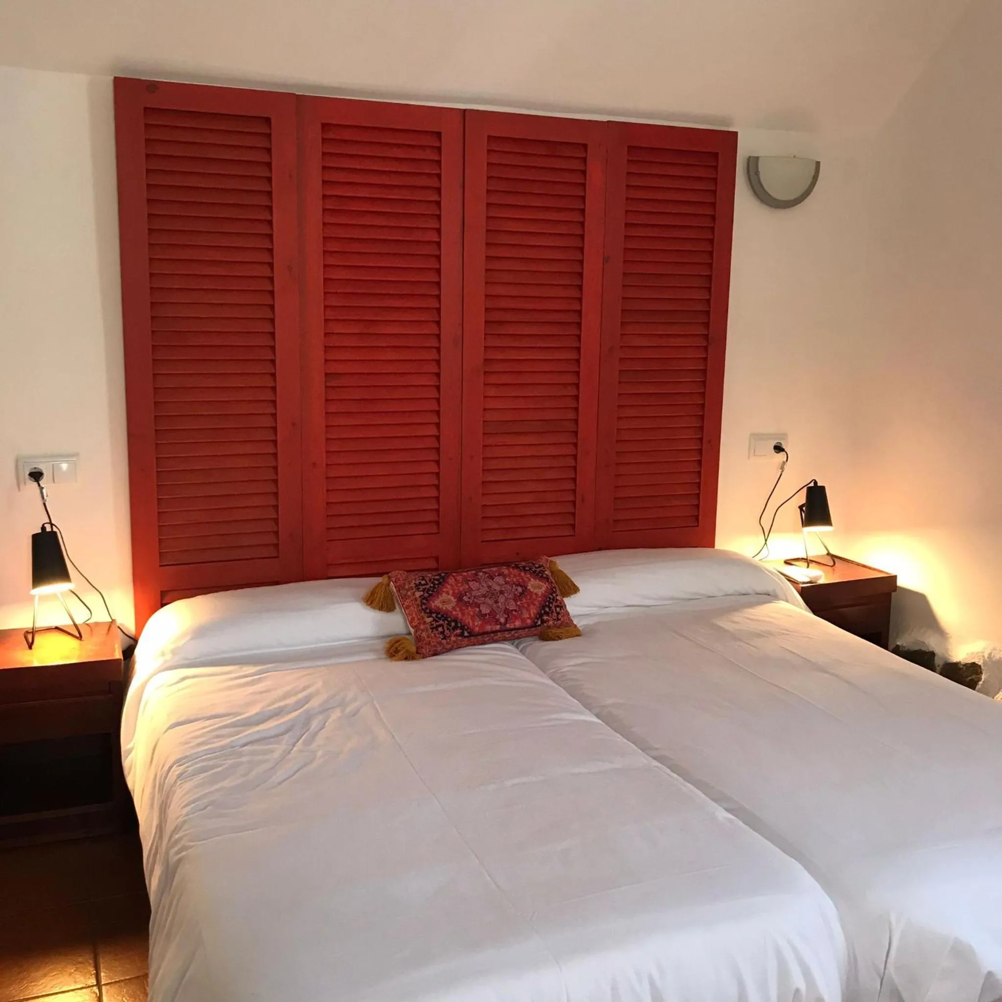 Photo of the whole room, Bed in Hostal León Dormido