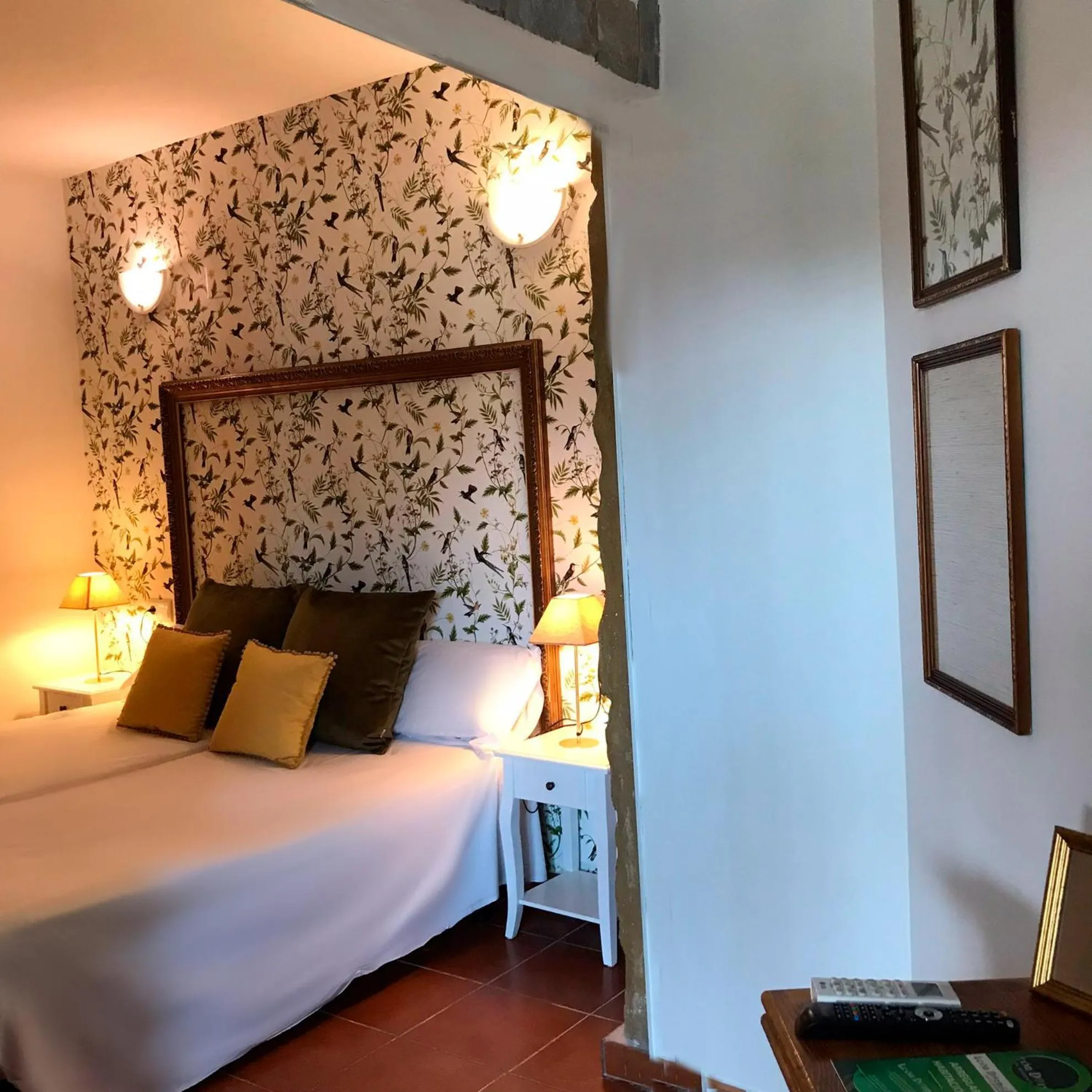 Bed in Hostal León Dormido