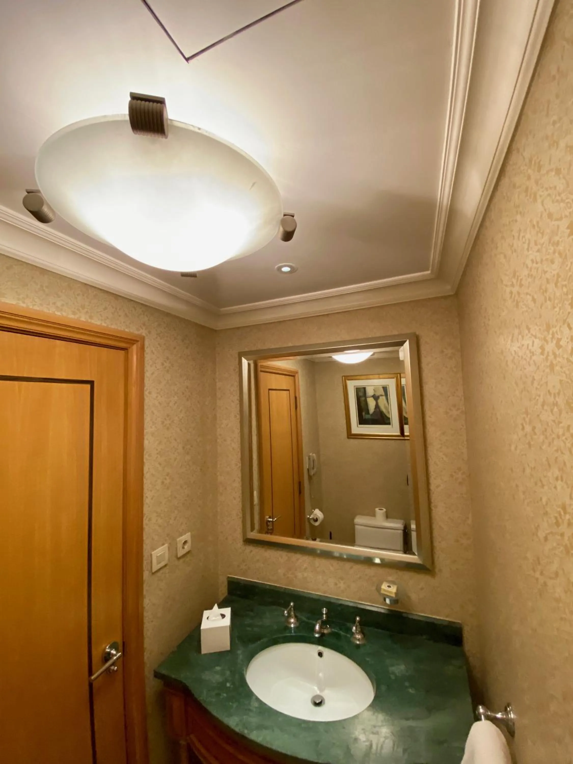 Bathroom in Chez Haytham At Four Seasons Nile Plaza Residential Suite
