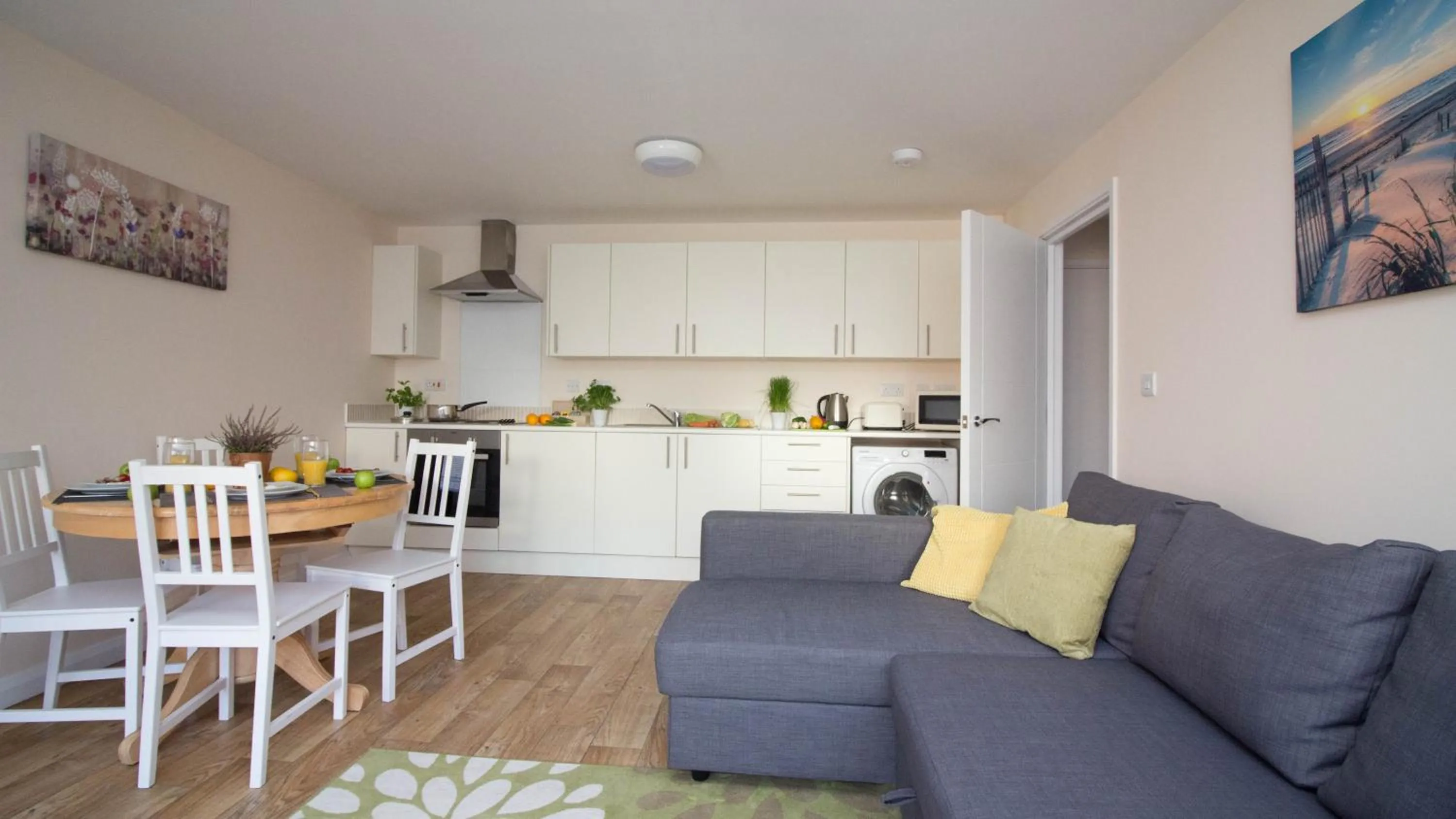 Other in StayZo Stylish Accommodation in Southampton 10