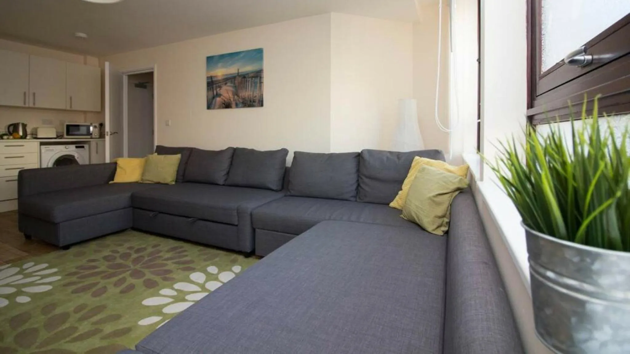 Other in StayZo Stylish Accommodation in Southampton 10