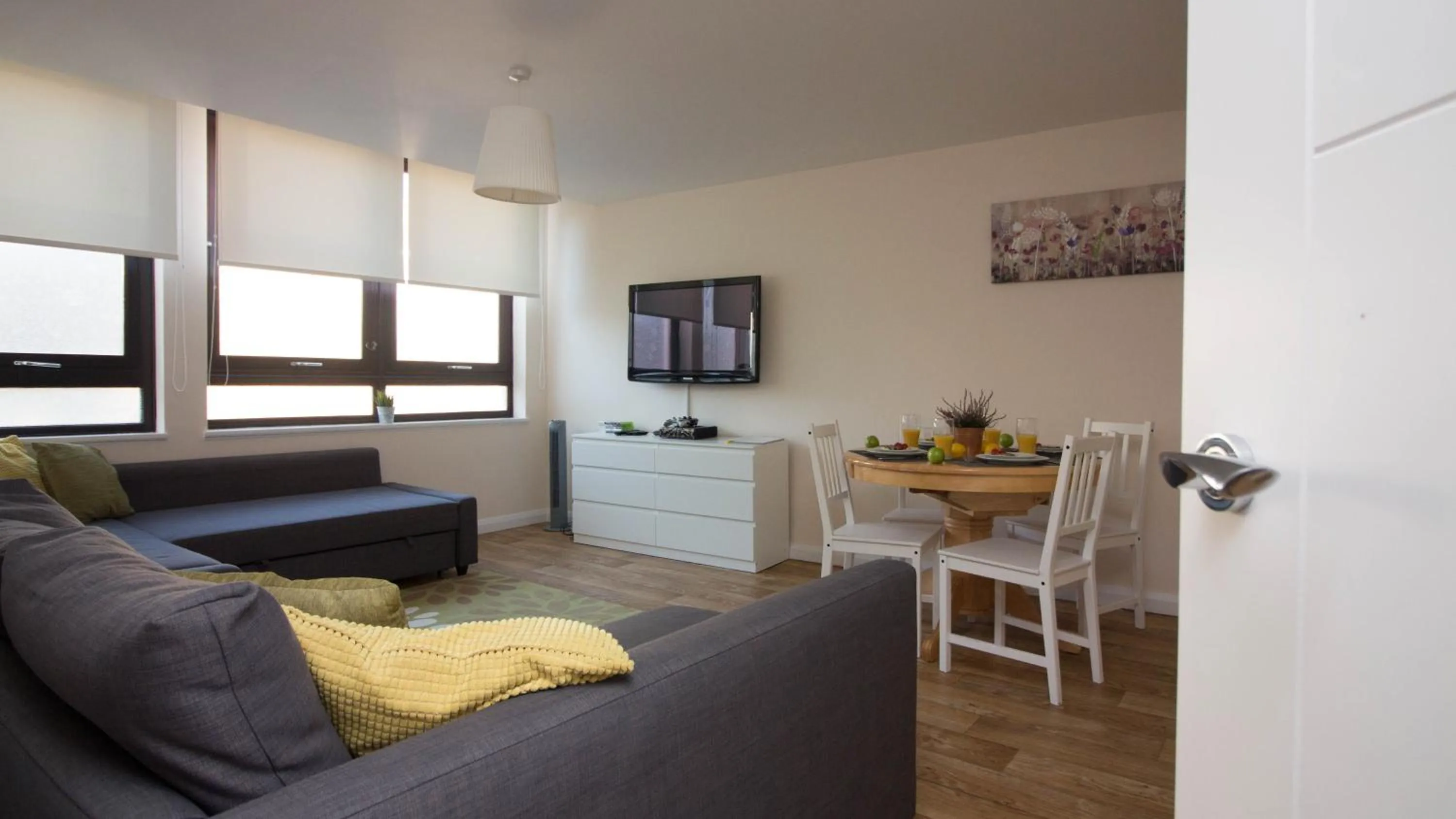 Other in StayZo Stylish Accommodation in Southampton 10