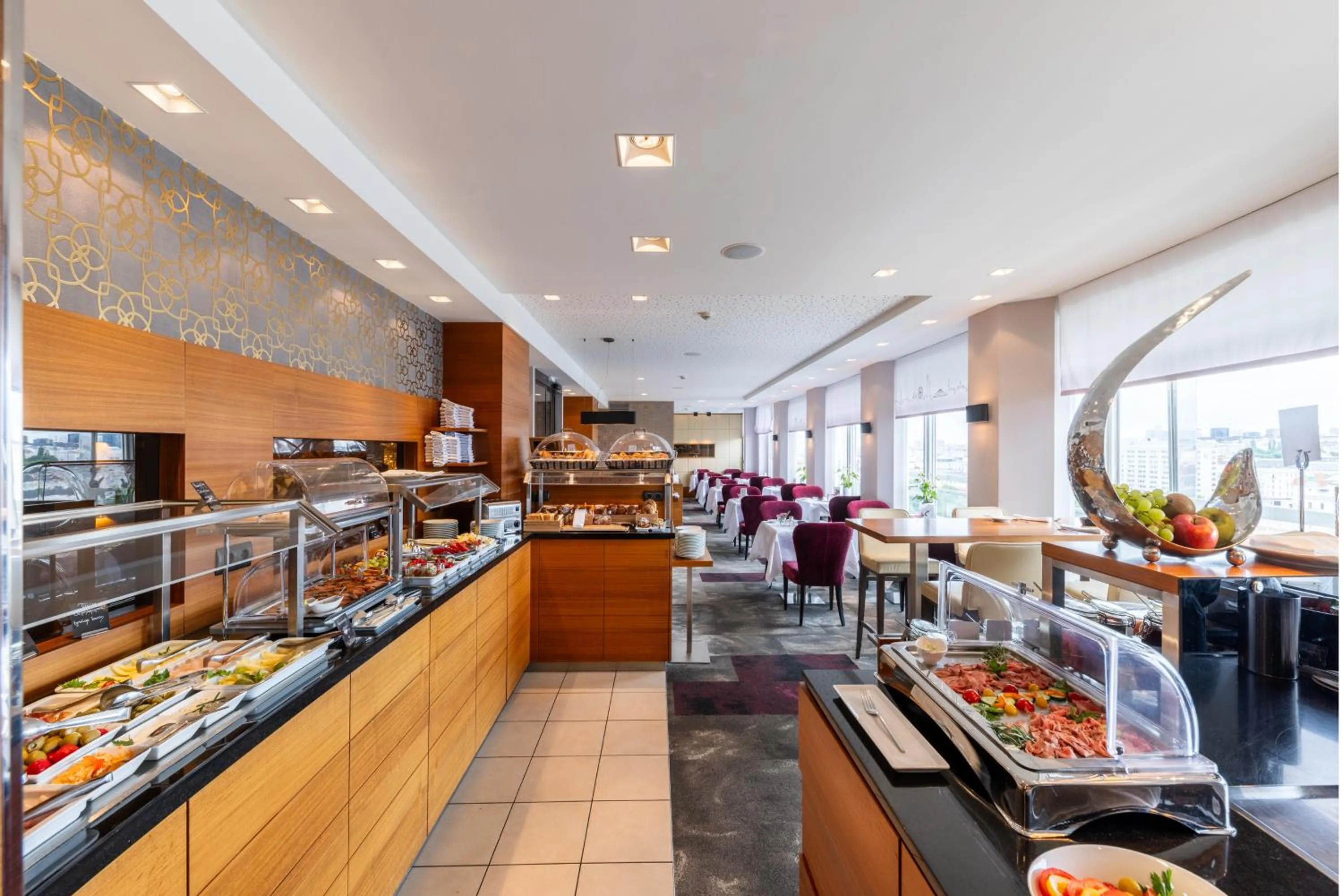 Buffet breakfast in Hotel Am Parkring