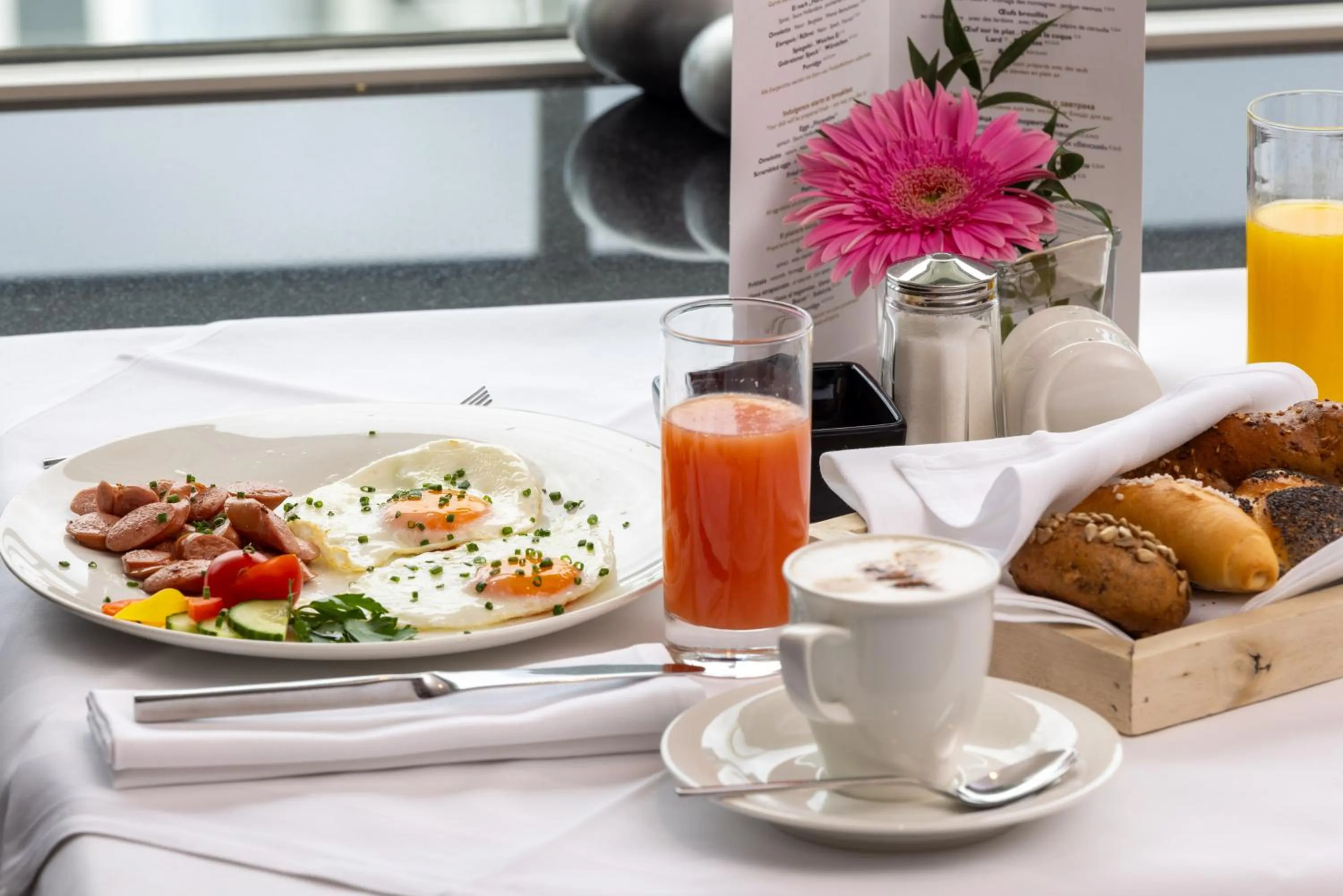 Breakfast in Hotel Am Parkring