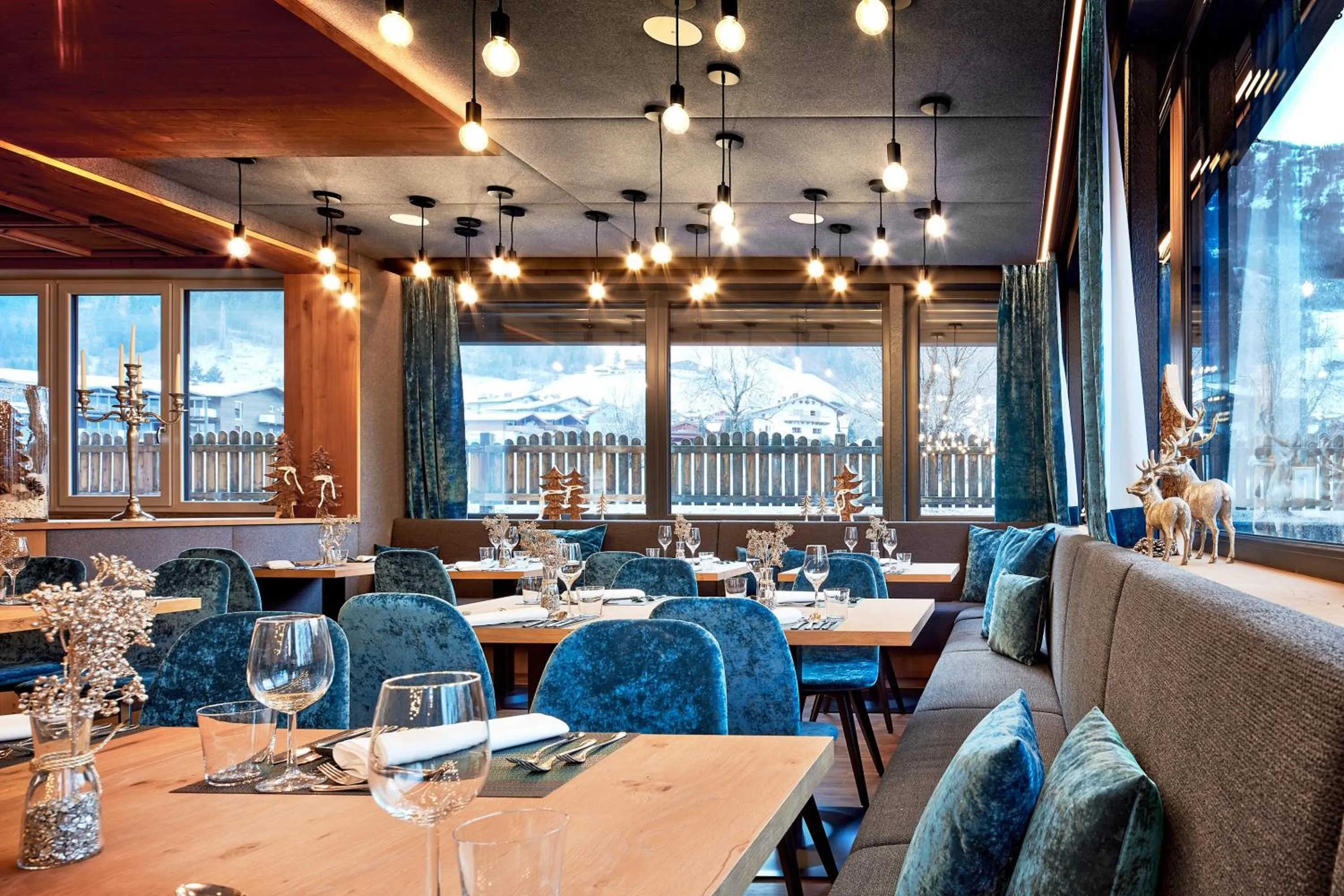 Restaurant/places to eat in HOTEL SONNBLICK, Kaprun, Salzburg - am Kitzsteinhorn Gletscher