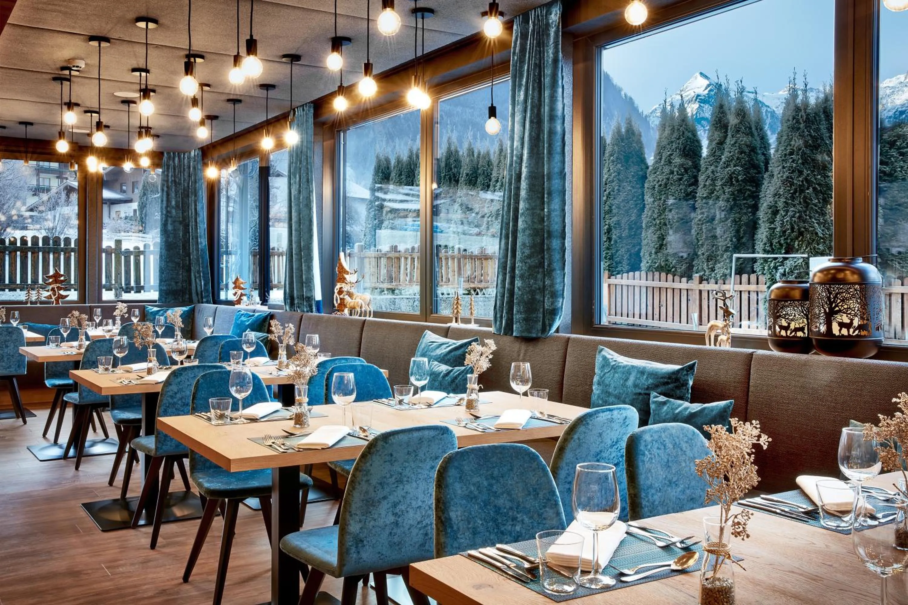 Restaurant/places to eat in HOTEL SONNBLICK, Kaprun, Salzburg - am Kitzsteinhorn Gletscher