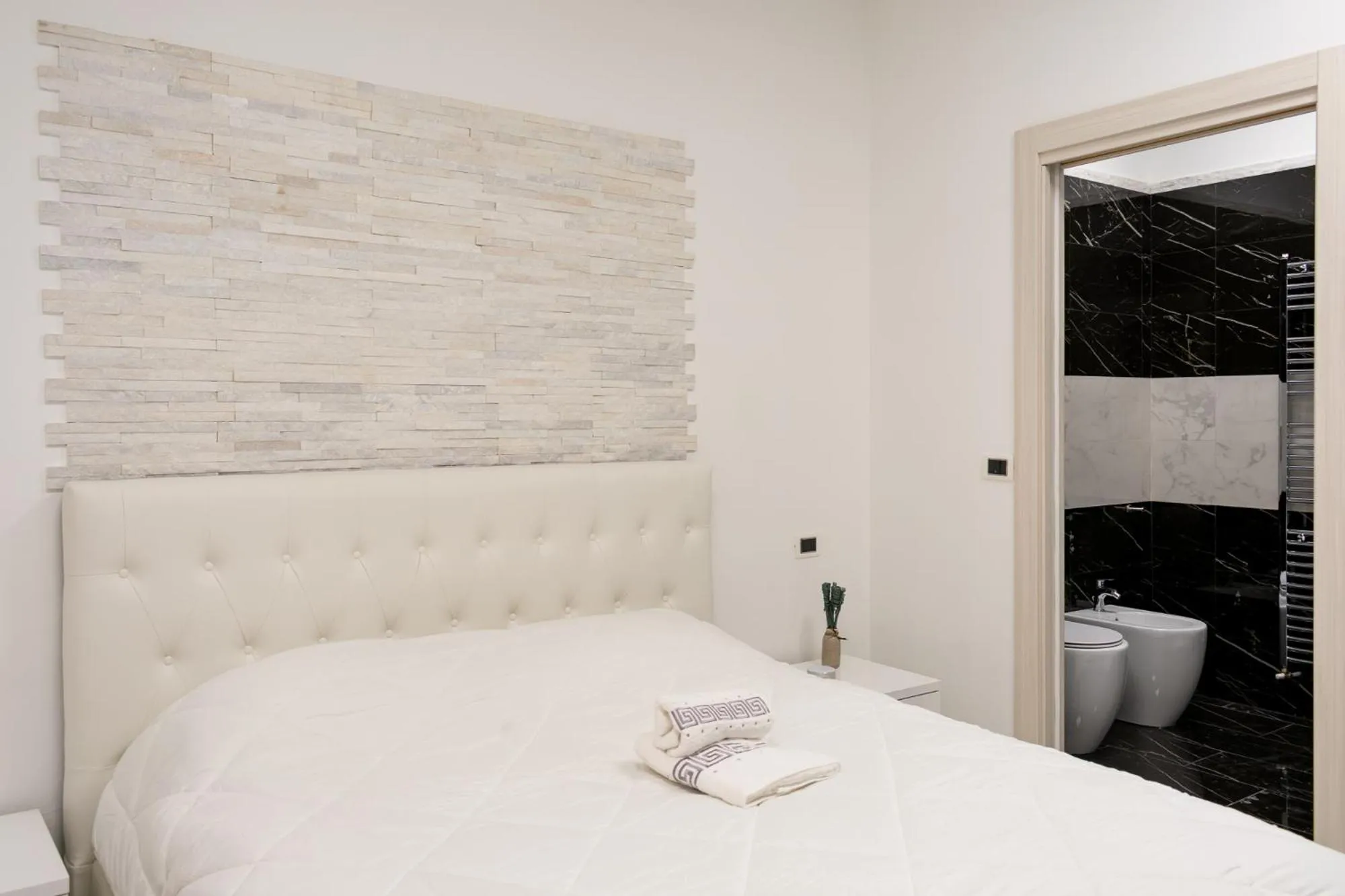 Bedroom, Bed in Royal Central Room