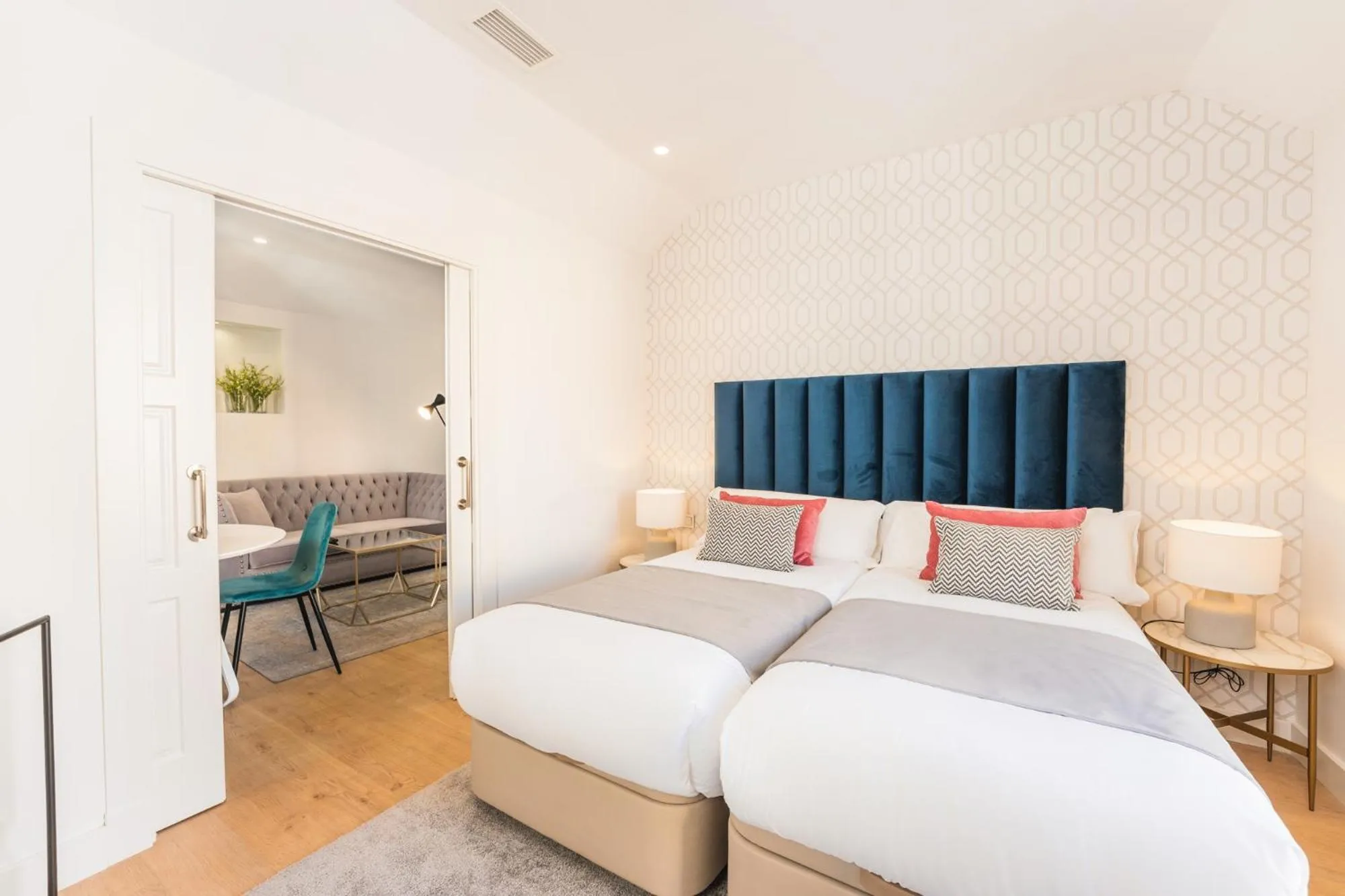 Bed in Debambú Suites