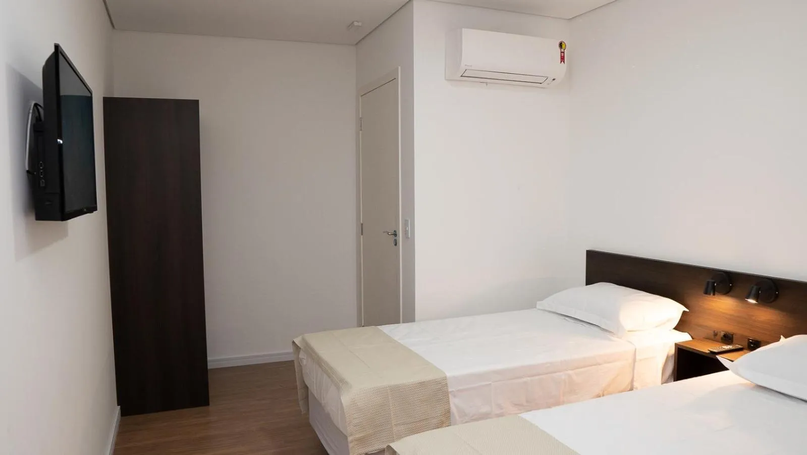 Bed in Hotel Carmelo