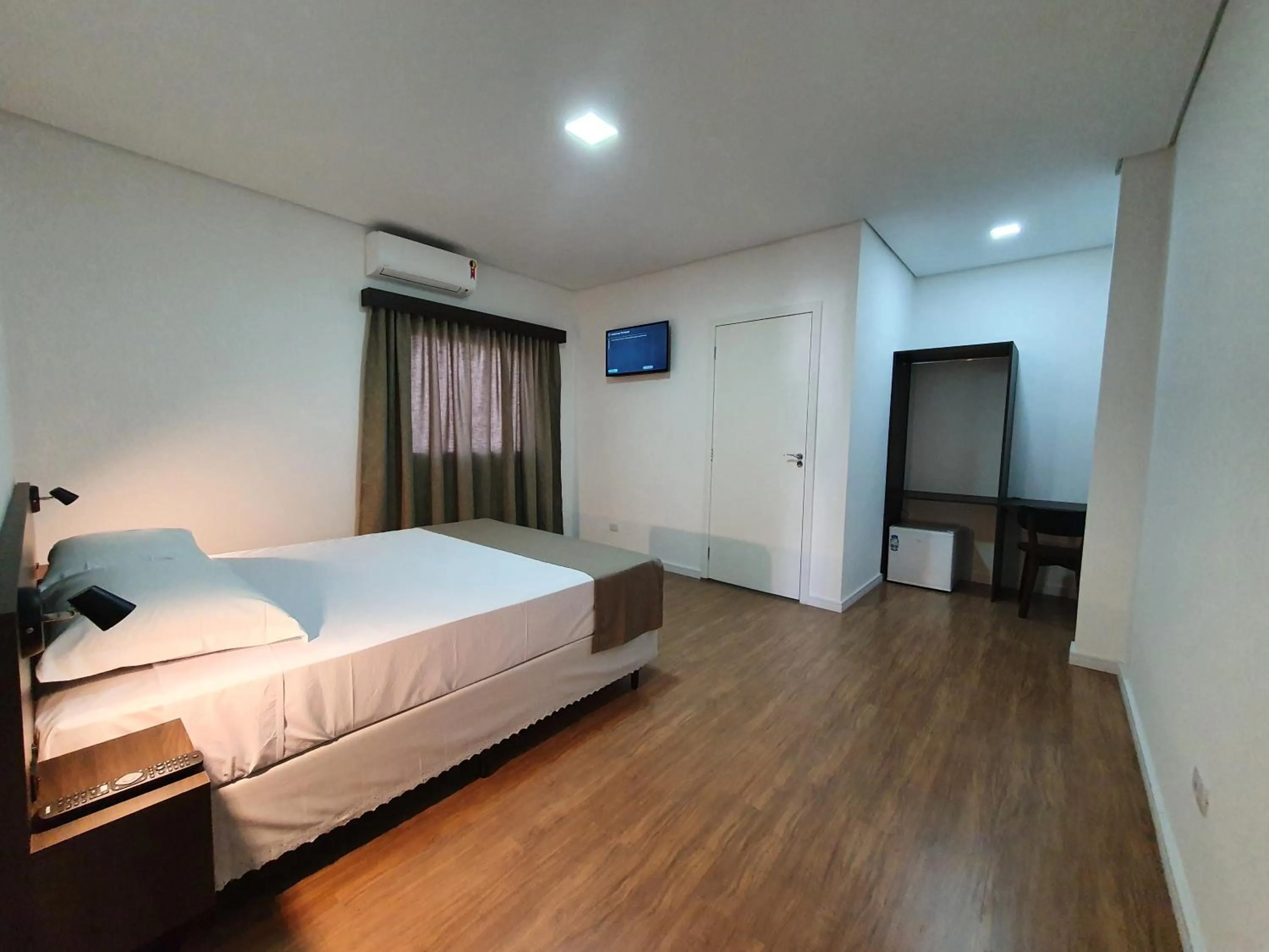 Bed in Hotel Carmelo