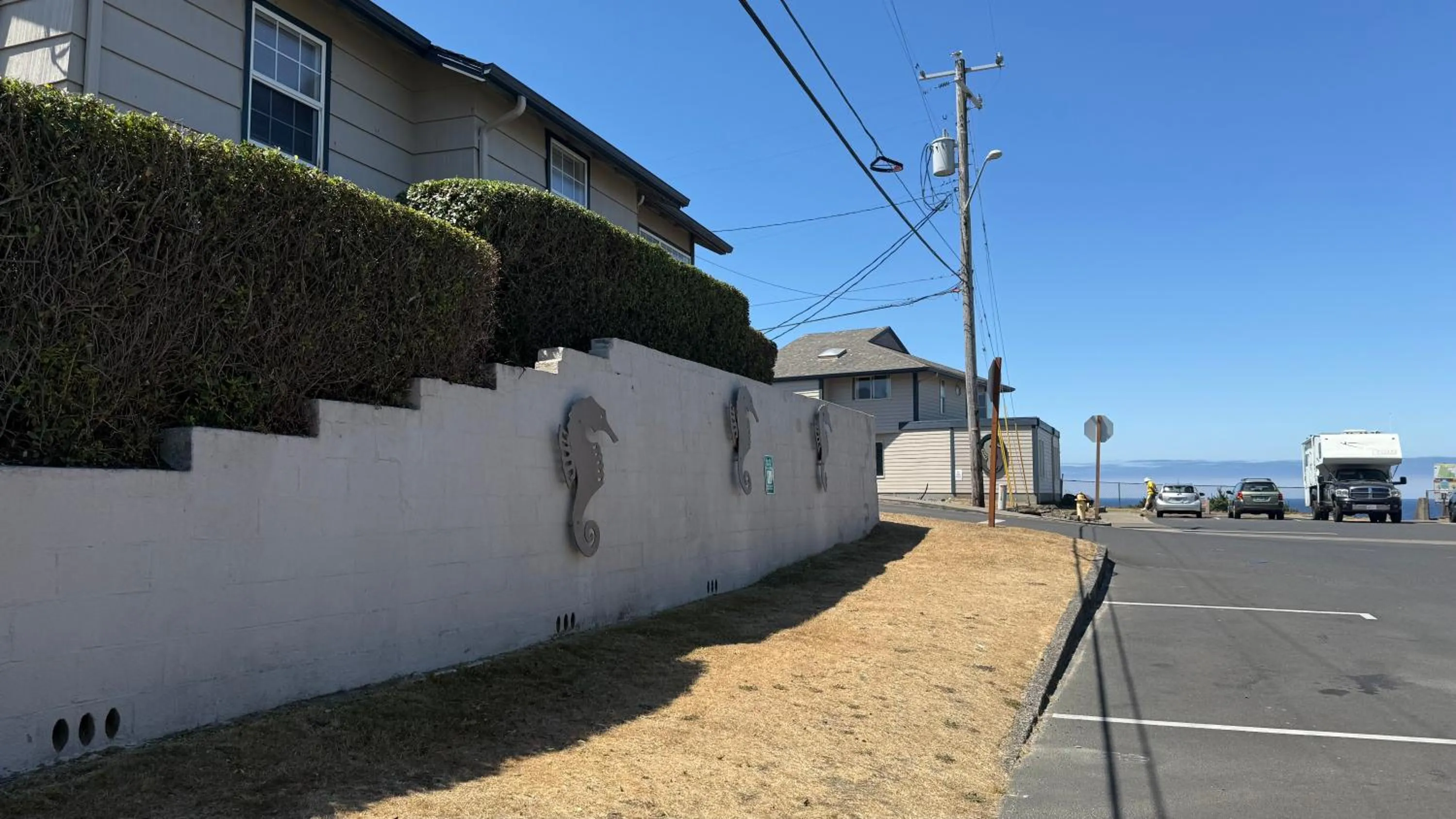 Property building in Seahorse Oceanfront Lodge