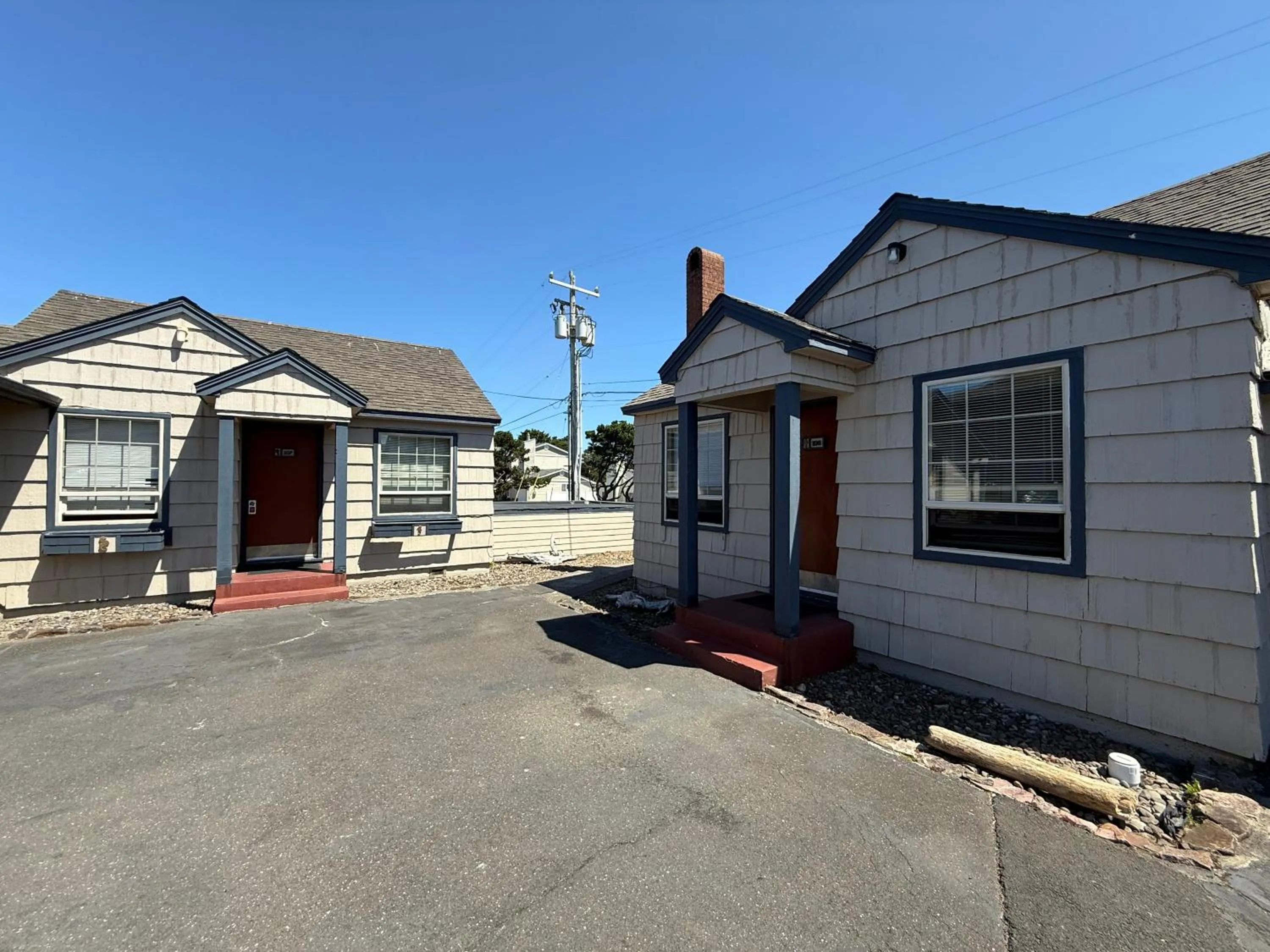 Day in Seahorse Oceanfront Lodge