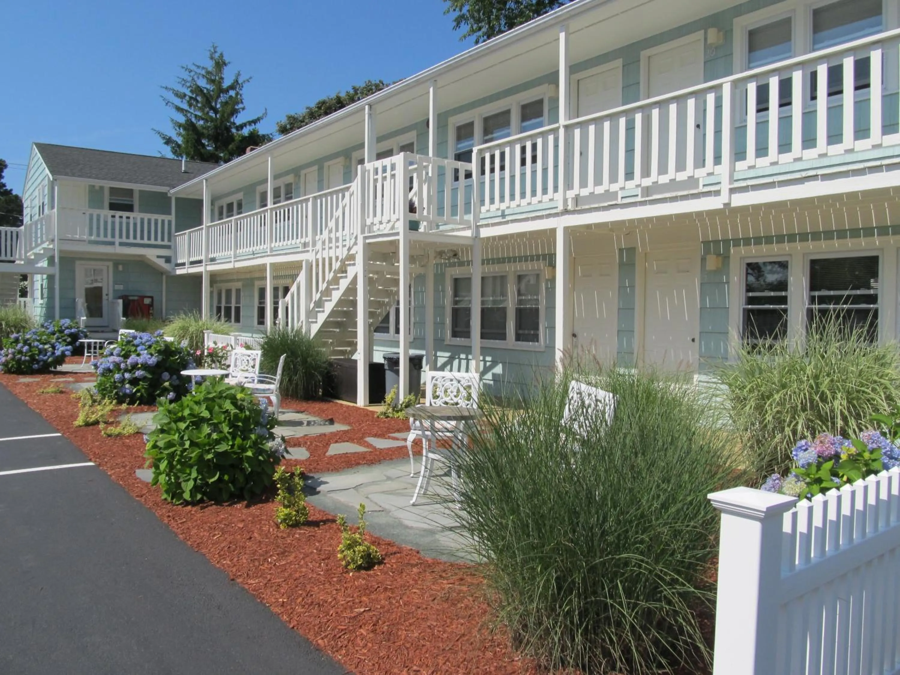 Patio in The Escape Inn