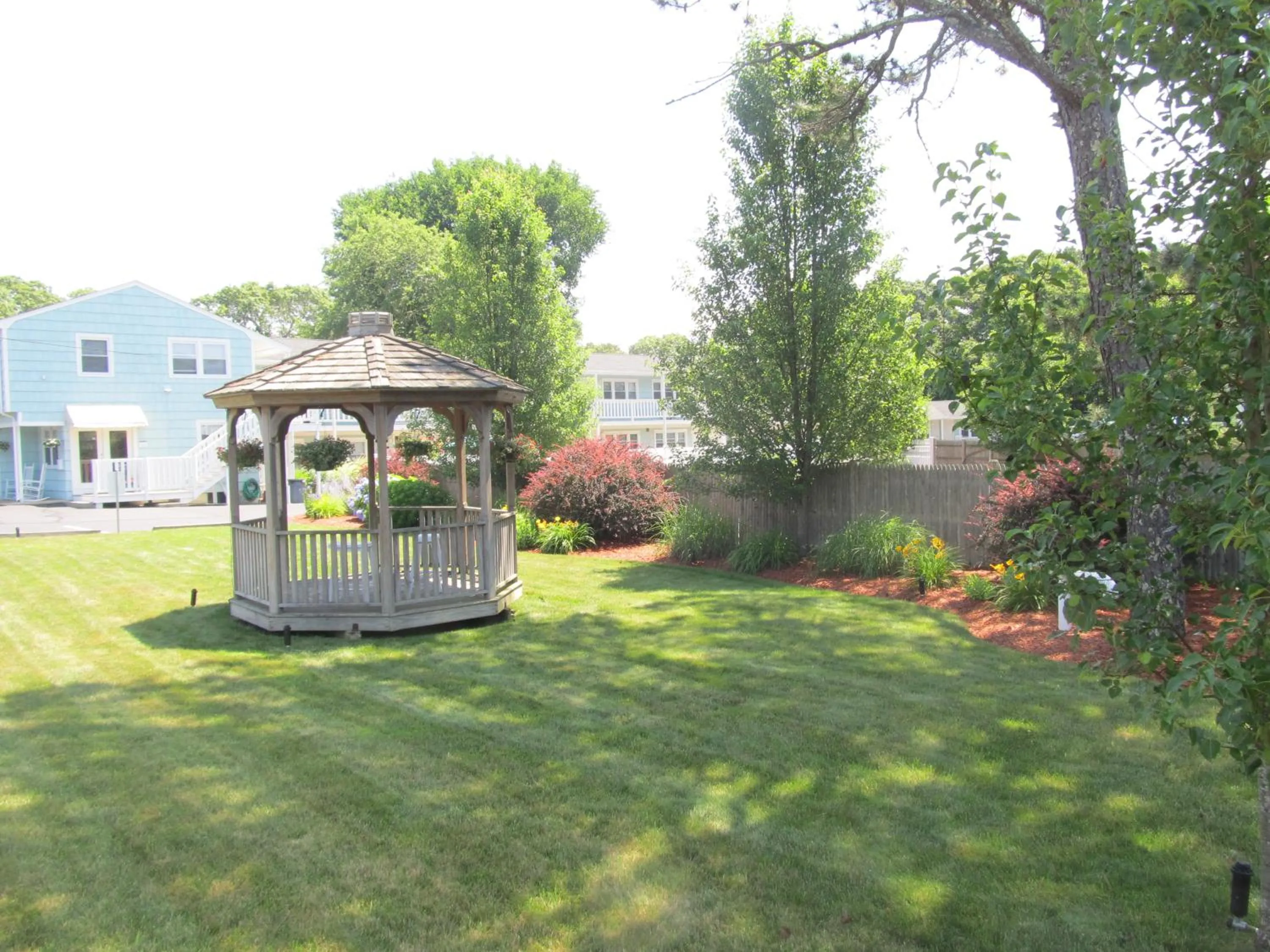 Garden in The Escape Inn