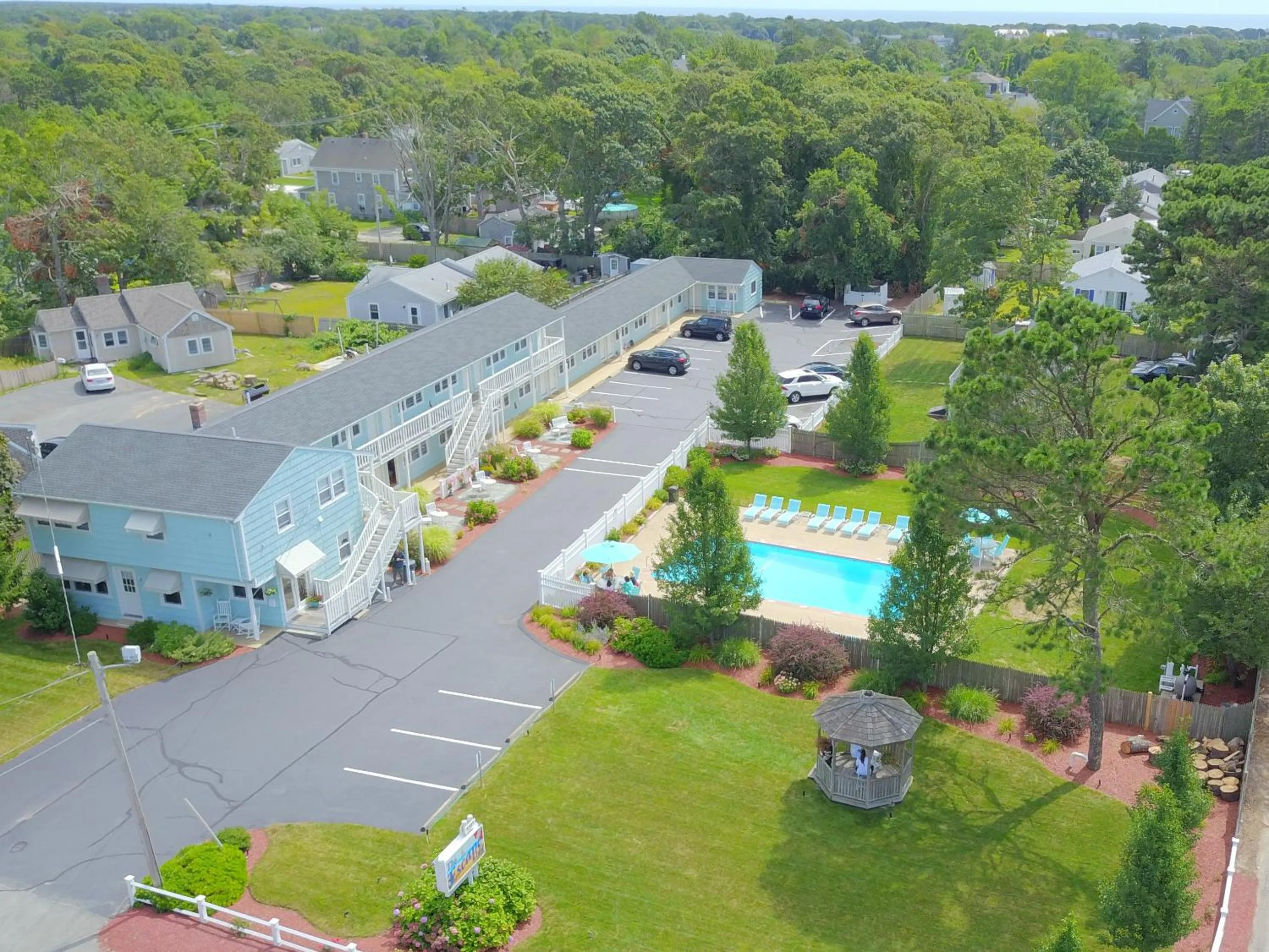 Bird's eye view in The Escape Inn