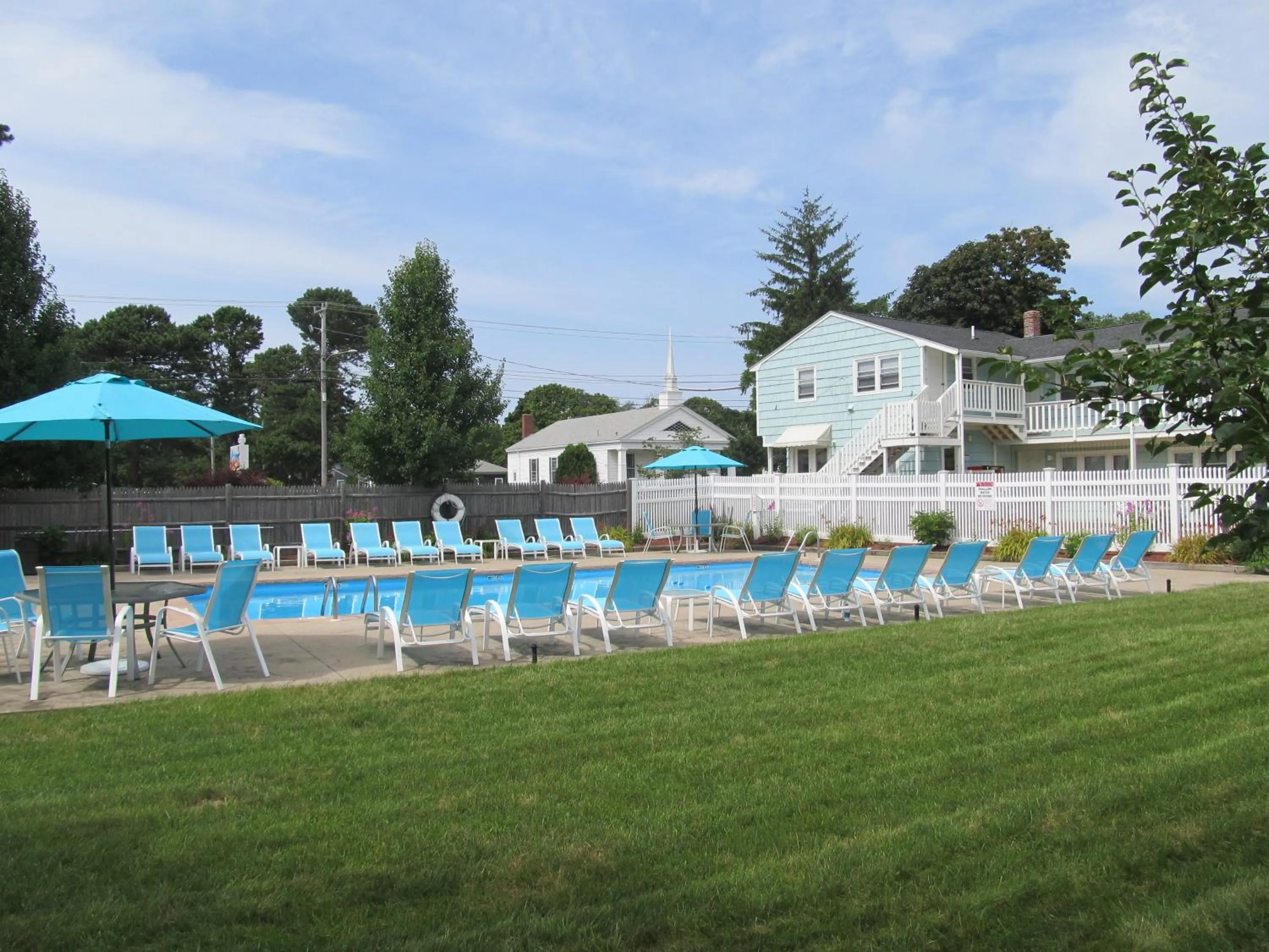 Swimming pool in The Escape Inn