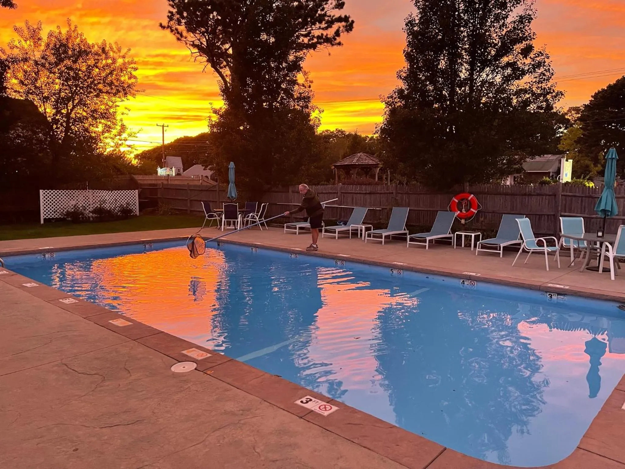 Swimming pool in The Escape Inn