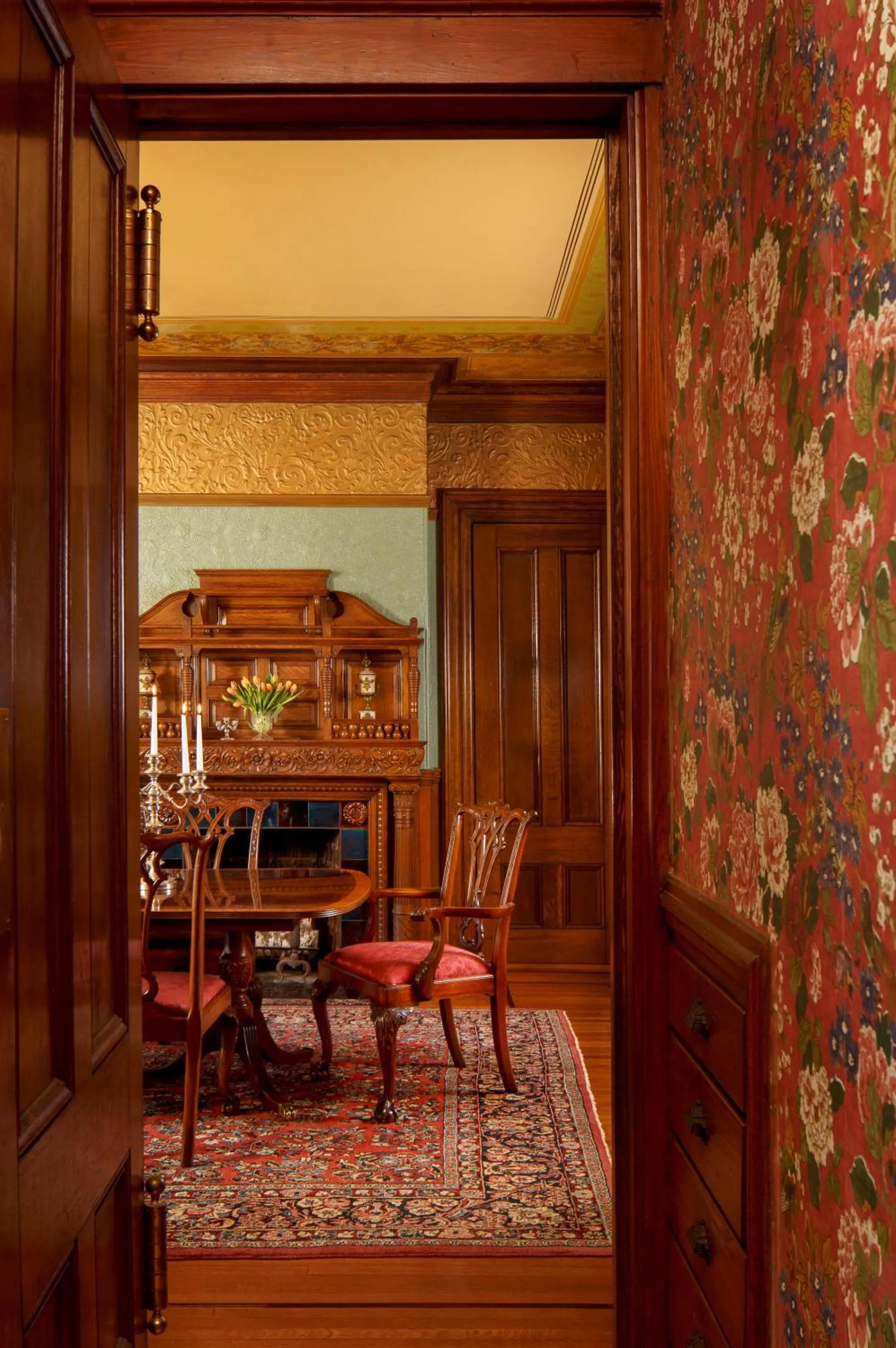 Dinner in The Lady Mary Inn