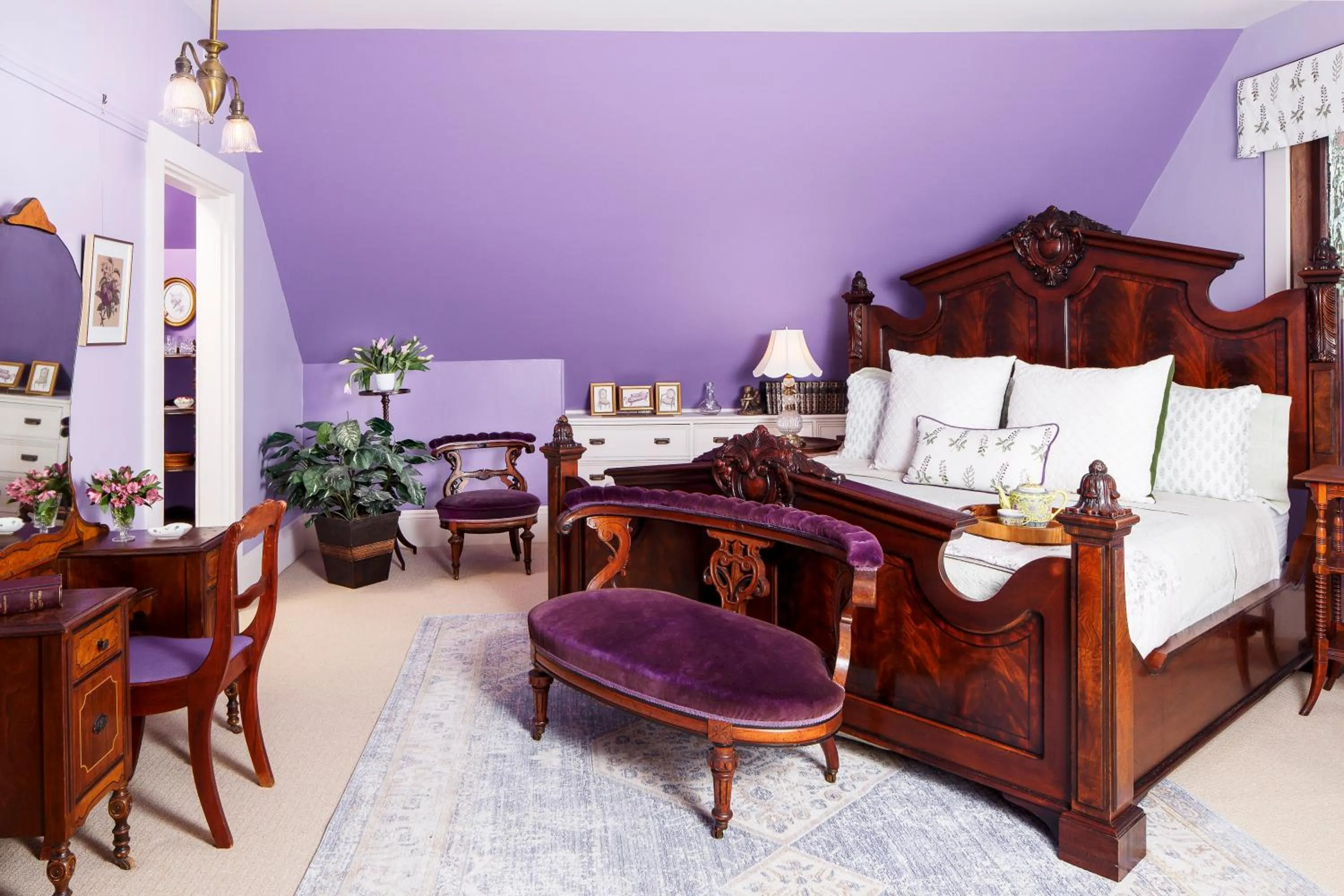 Bed in The Lady Mary Inn