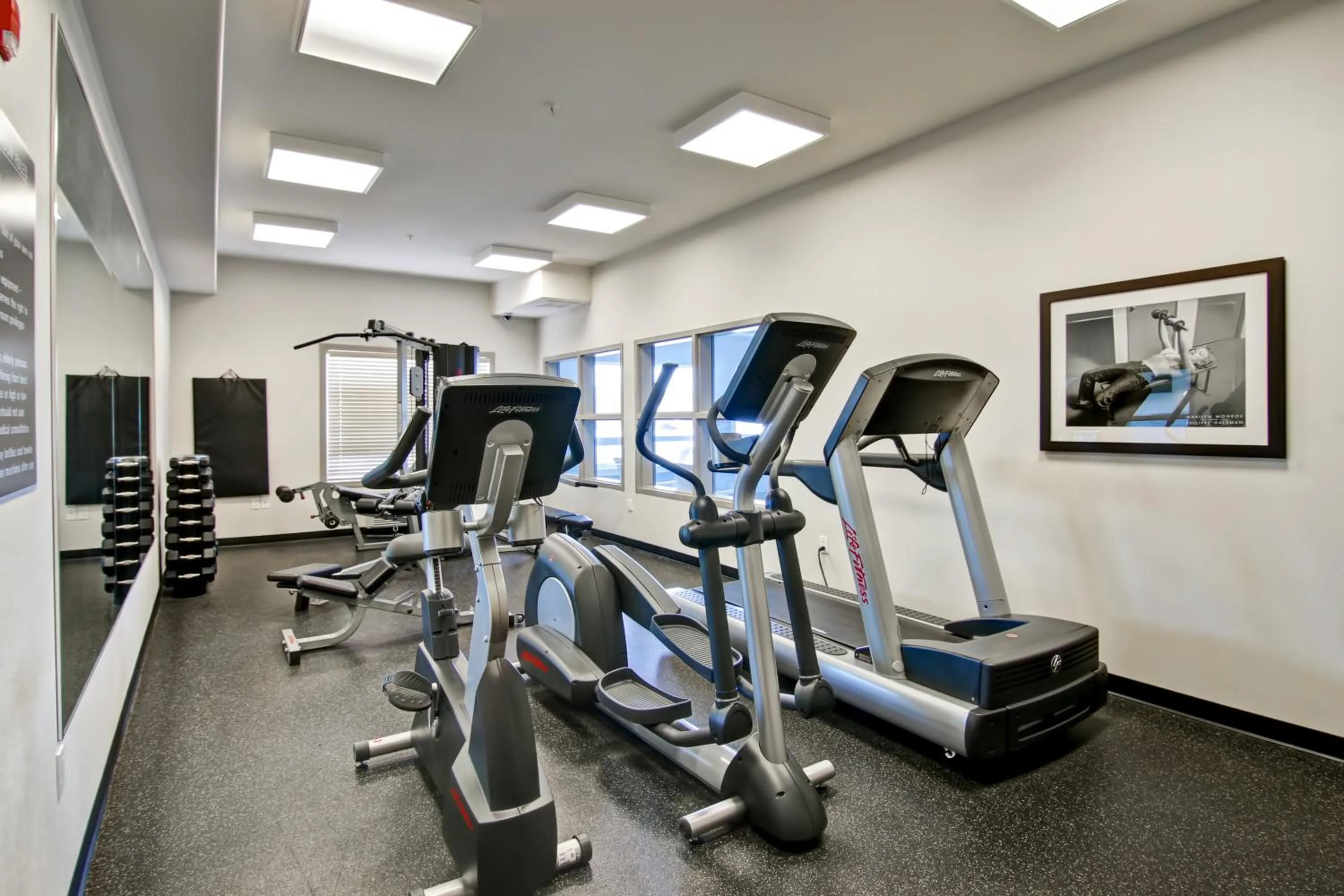 Fitness centre/facilities in Canalta Hotel Melfort