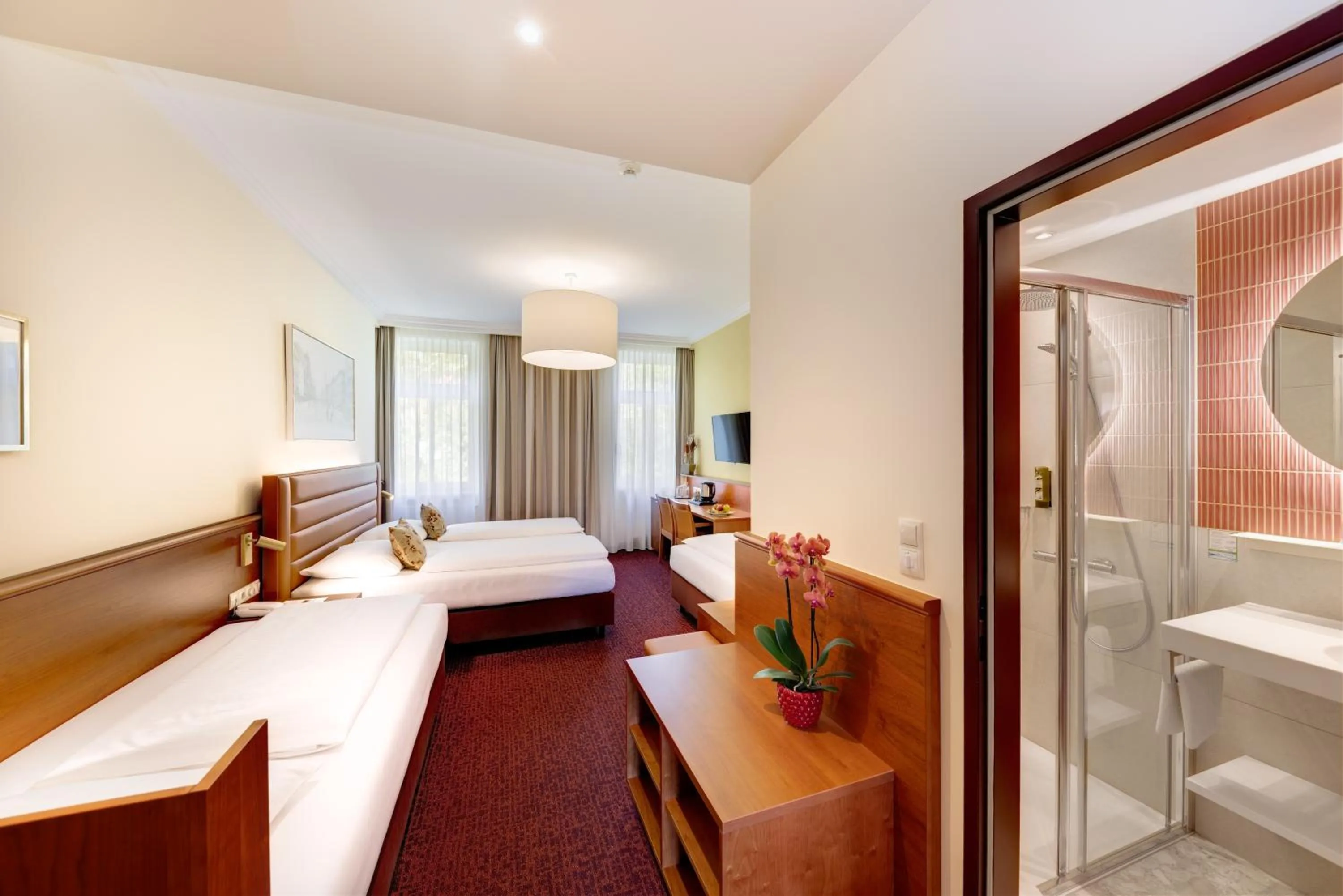 Photo of the whole room, Bed in Austria Classic Hotel Wien