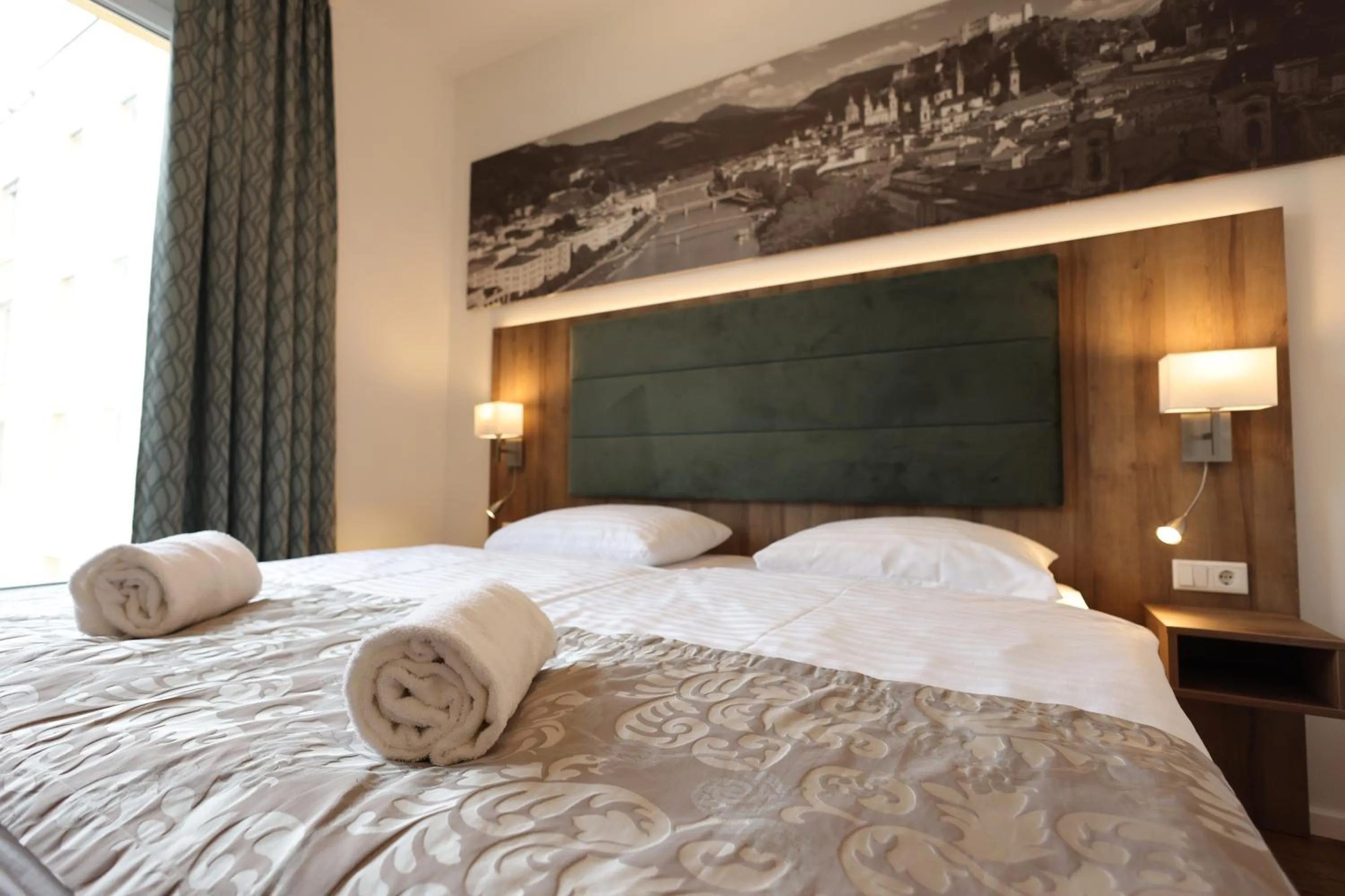 Photo of the whole room, Bed in Altstadt Hotel Hofwirt Salzburg