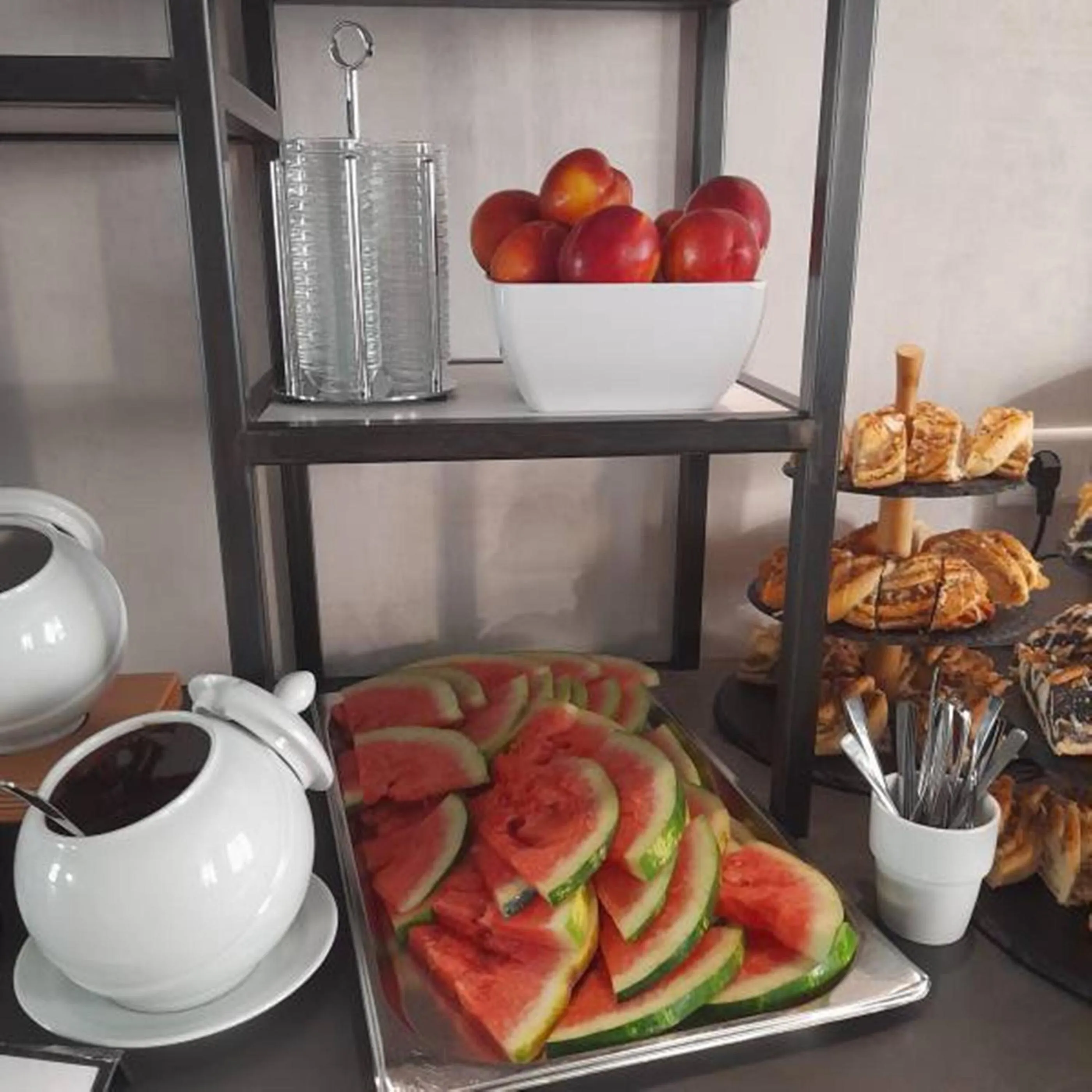 Breakfast in Altstadt Hotel Hofwirt Salzburg