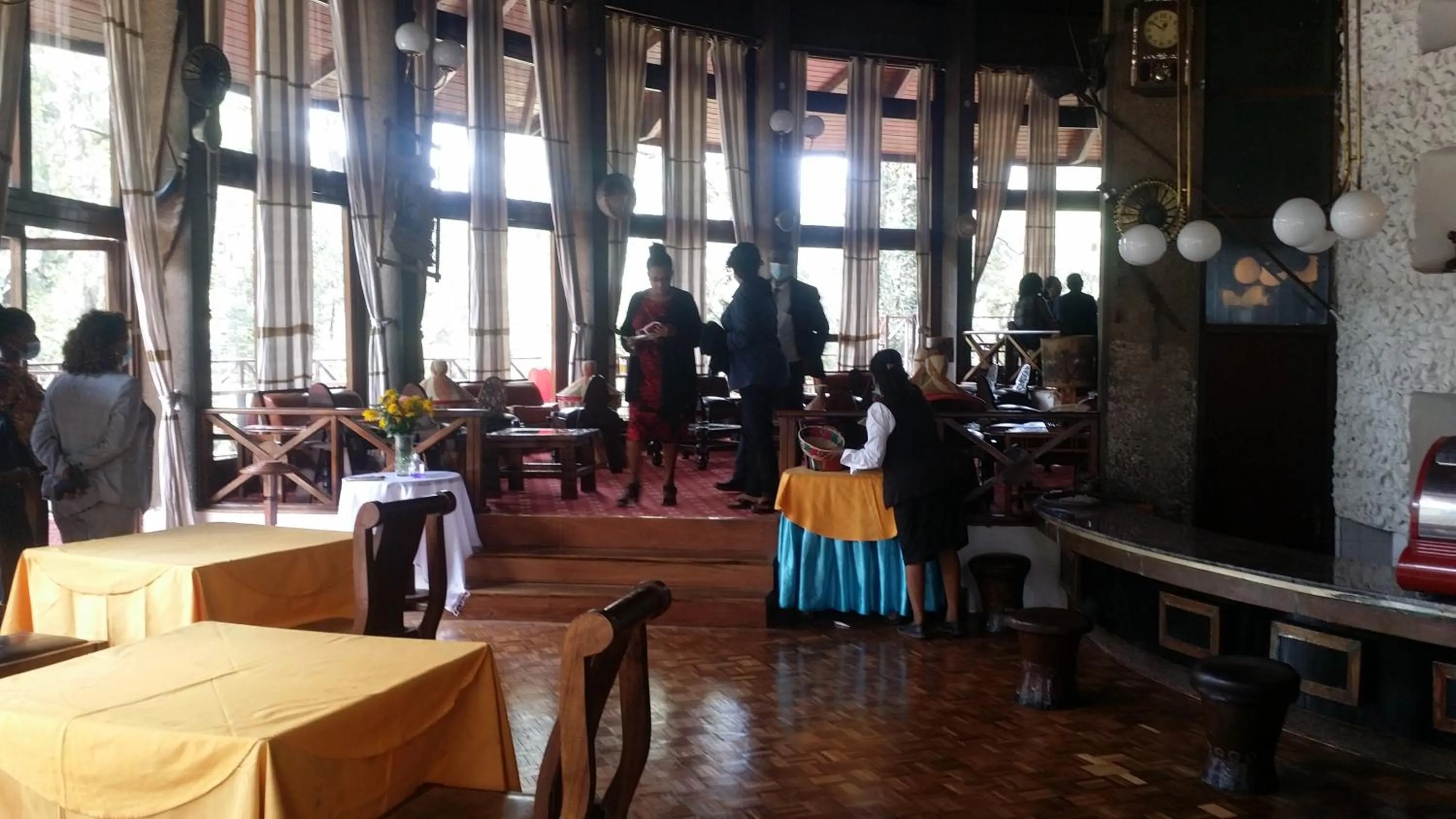 Restaurant/places to eat in GHION HOTEL