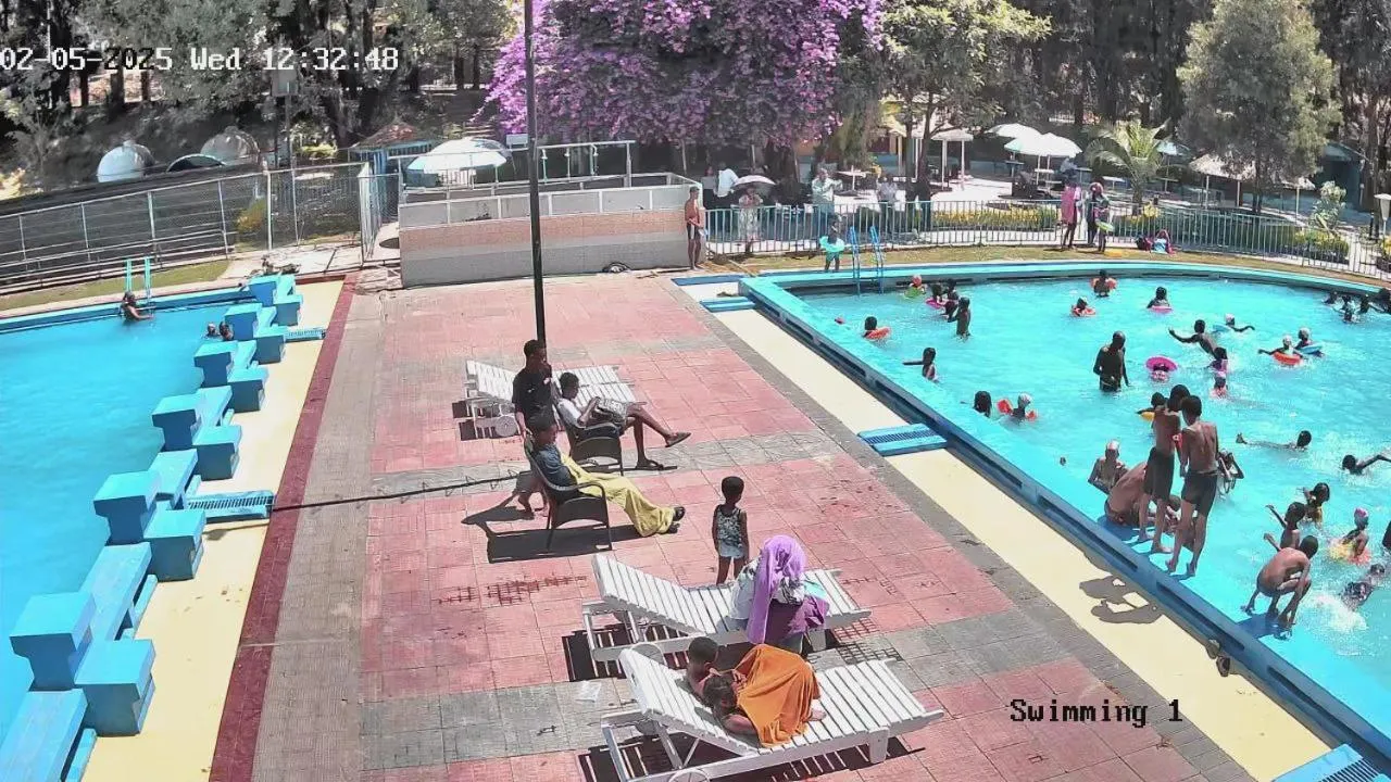 Communal lounge/ TV room in GHION HOTEL