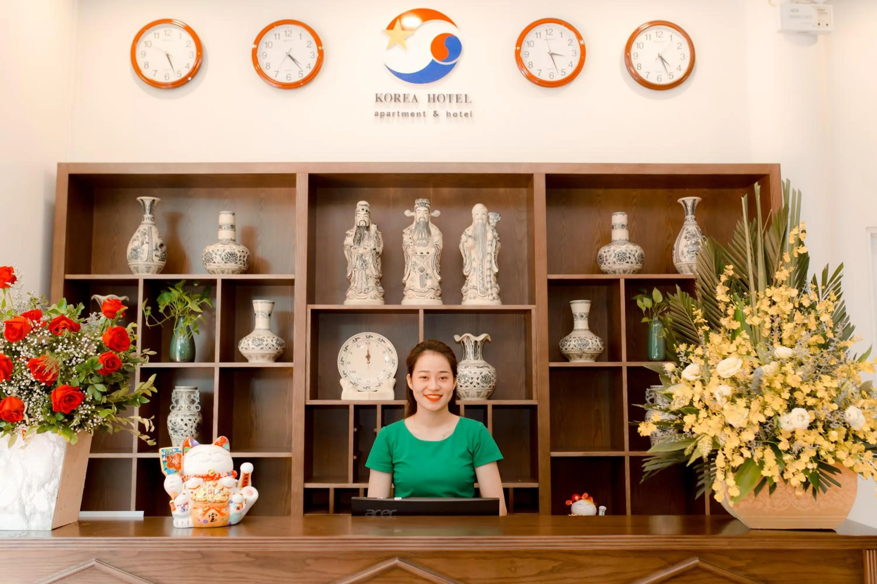 Staff in Korea Hotel Bac Giang