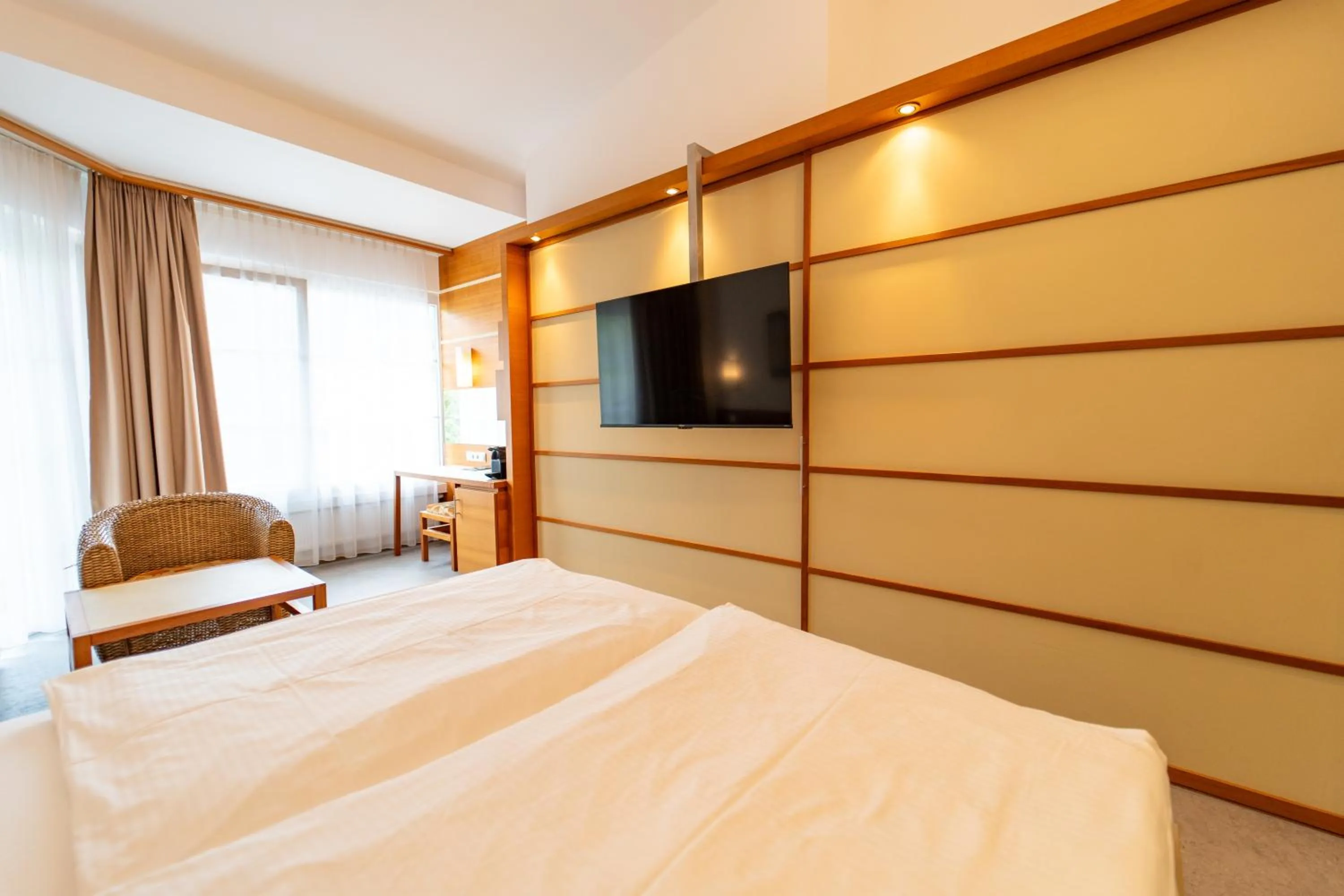 Bedroom, Bed in Sporthotel Igls