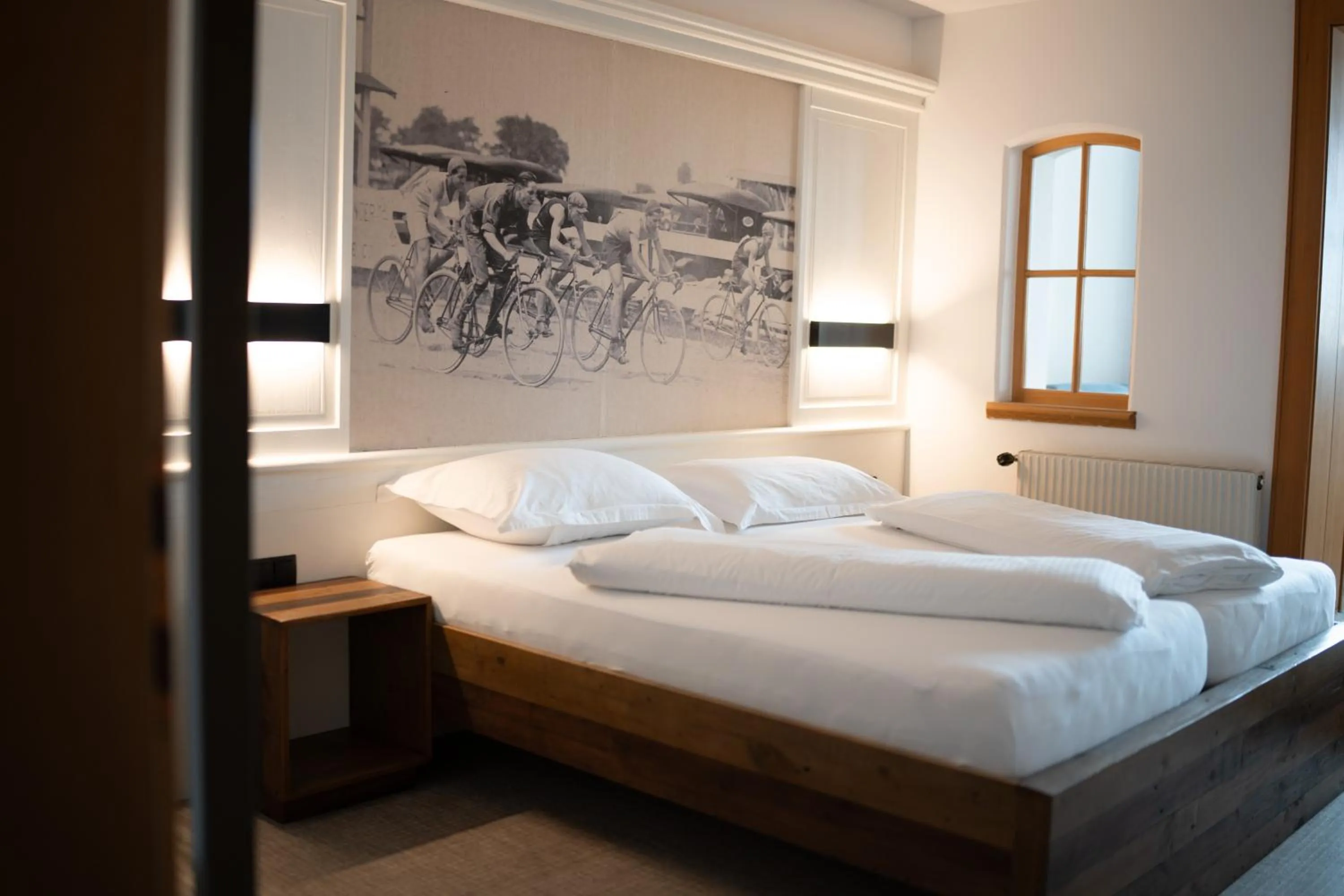 Bedroom, Bed in Sporthotel Igls