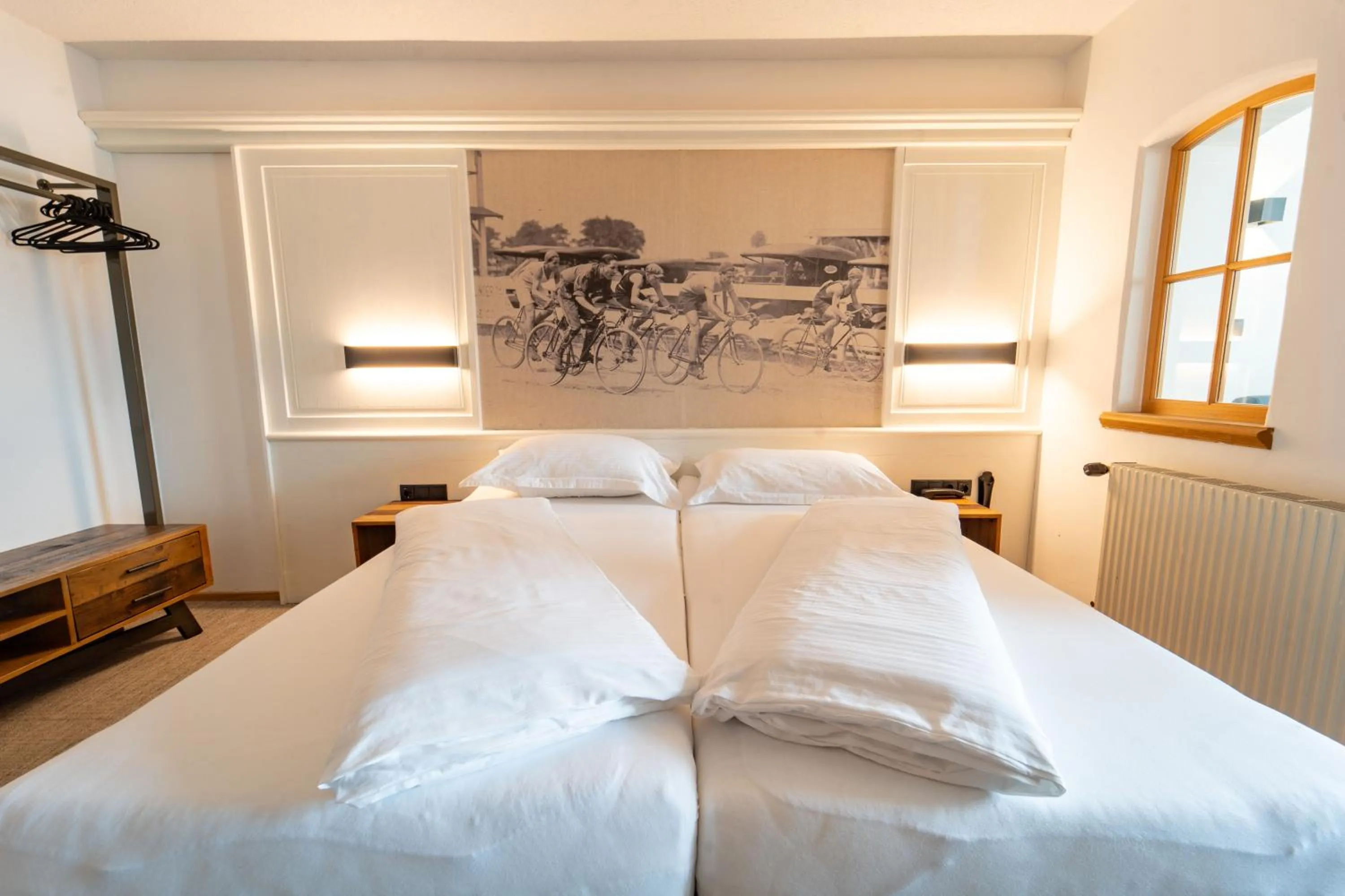 Bedroom, Bed in Sporthotel Igls