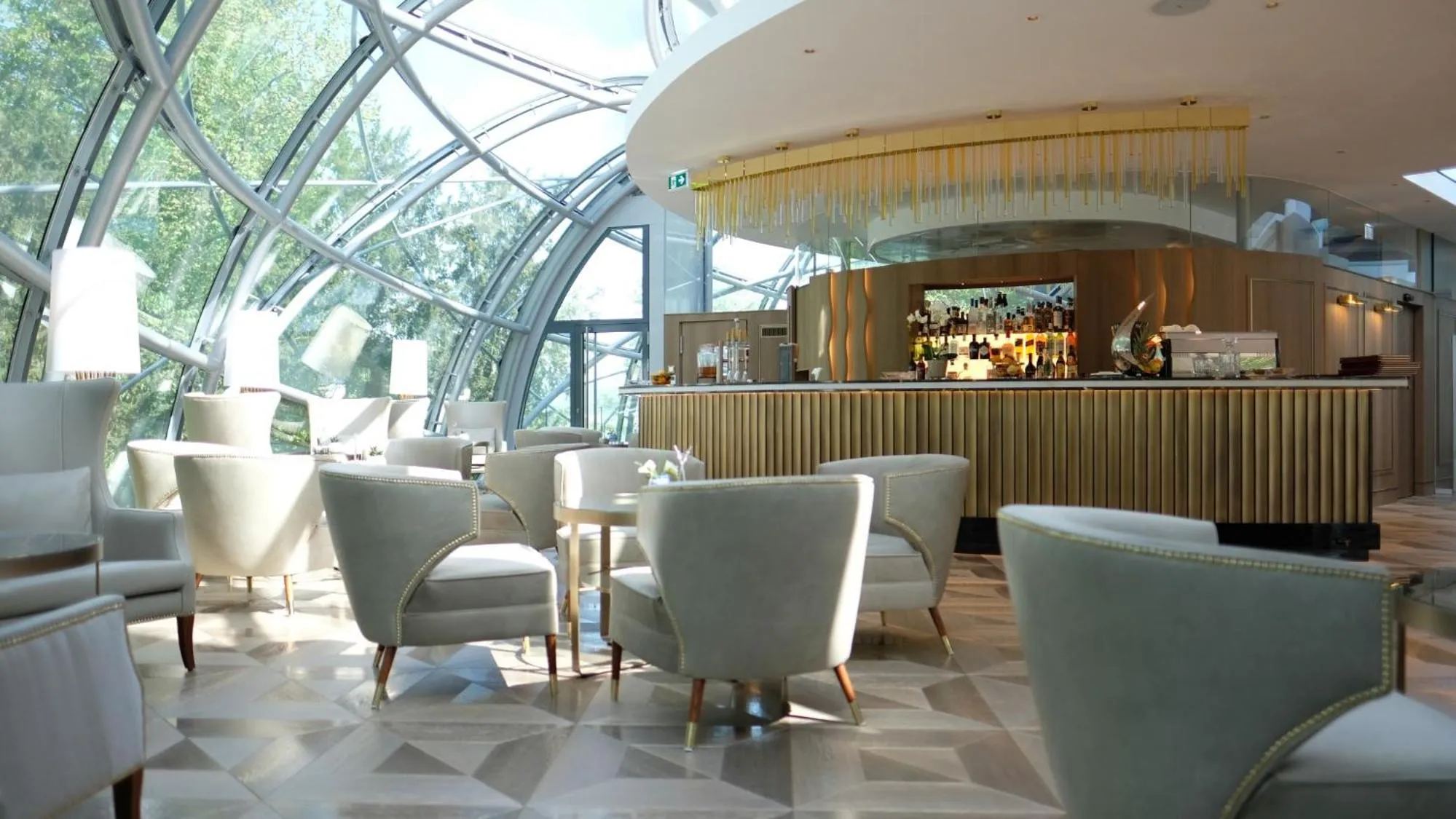 Lounge or bar in Hotel Schloss Mönchstein