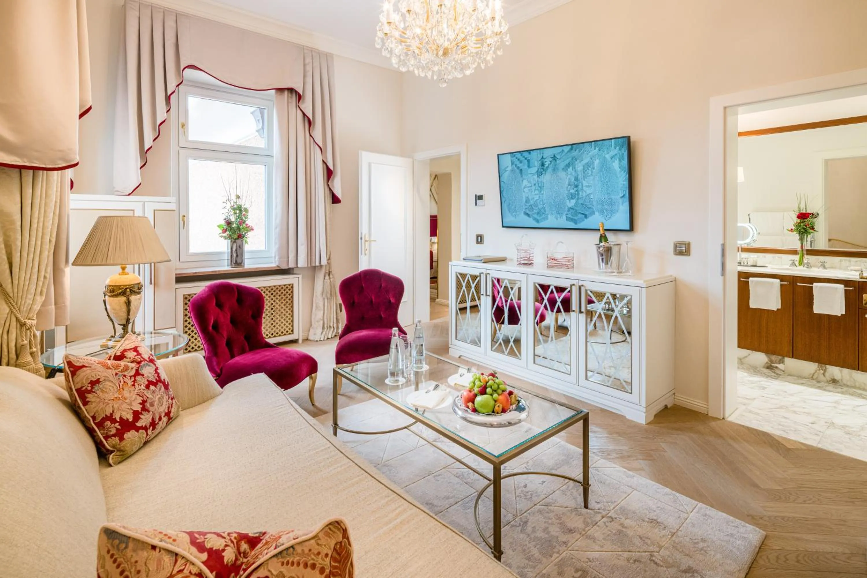 TV and multimedia, Bed in Hotel Schloss Mönchstein