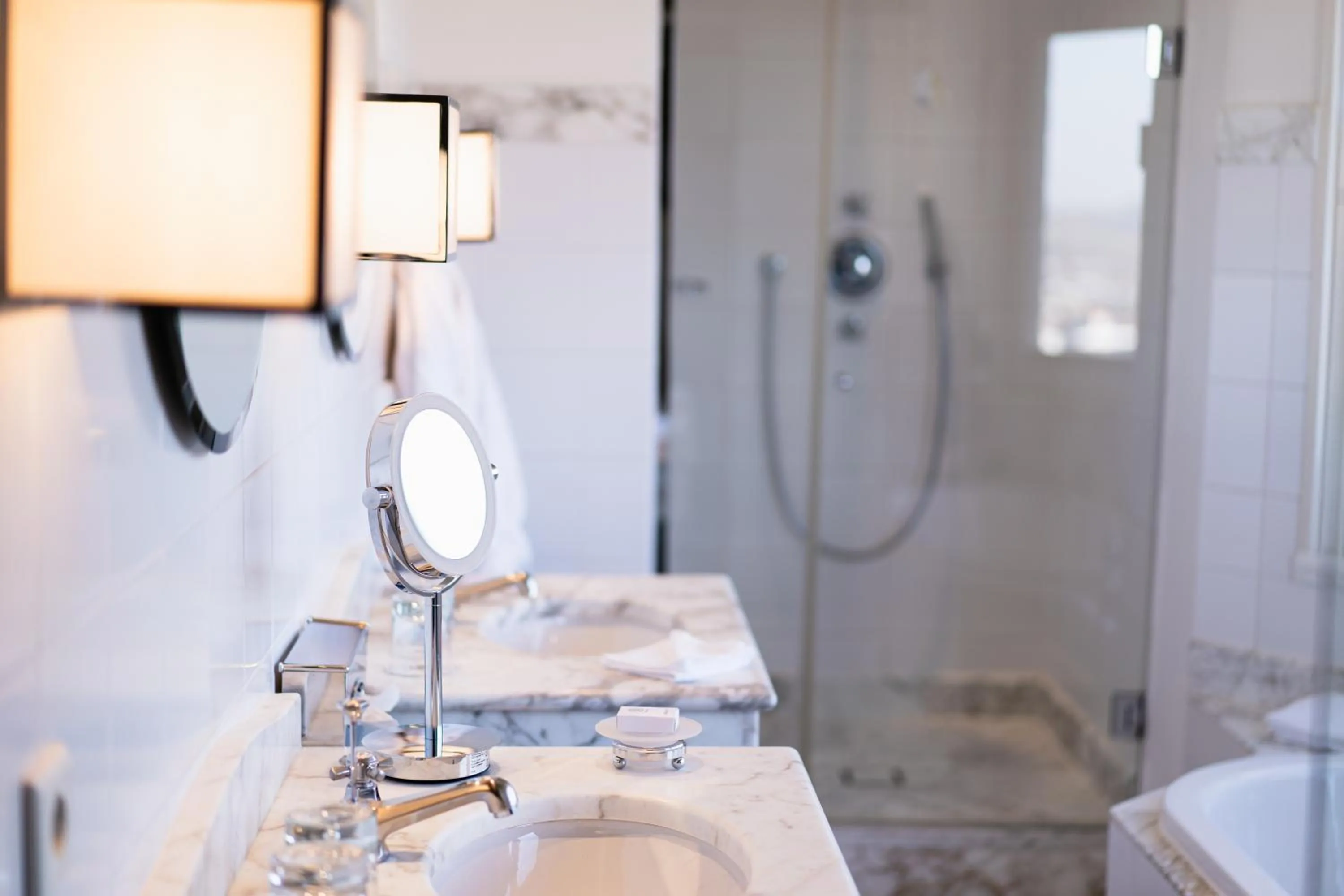 Bathroom in Hotel Schloss Mönchstein