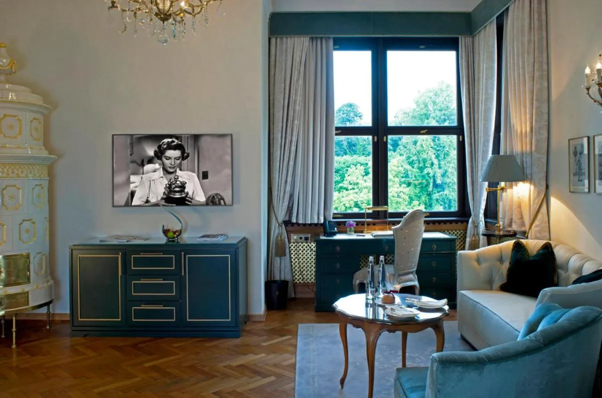 Photo of the whole room in Hotel Schloss Mönchstein