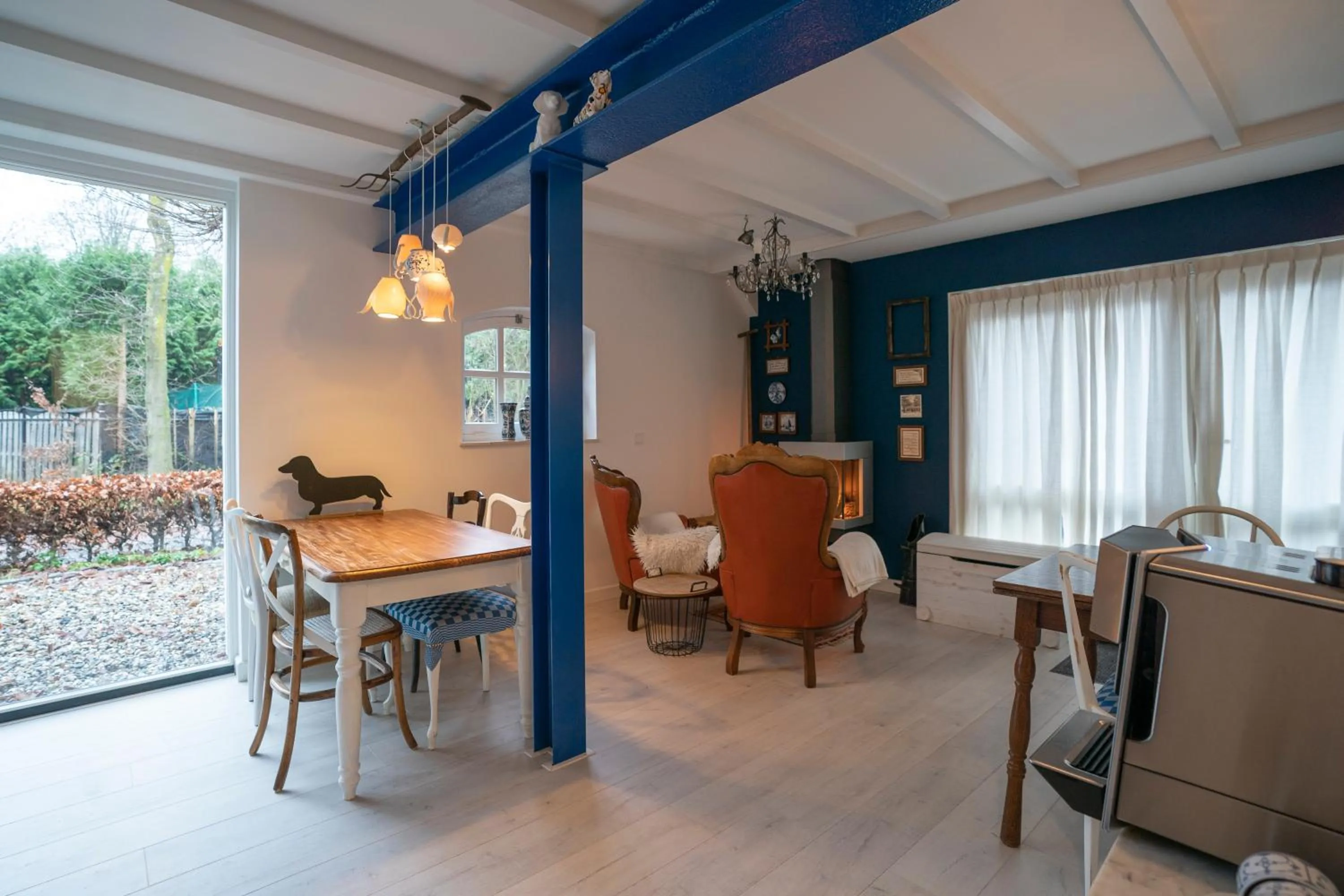 Communal lounge/ TV room in BnB Mir Lo in Mierlo Adults only