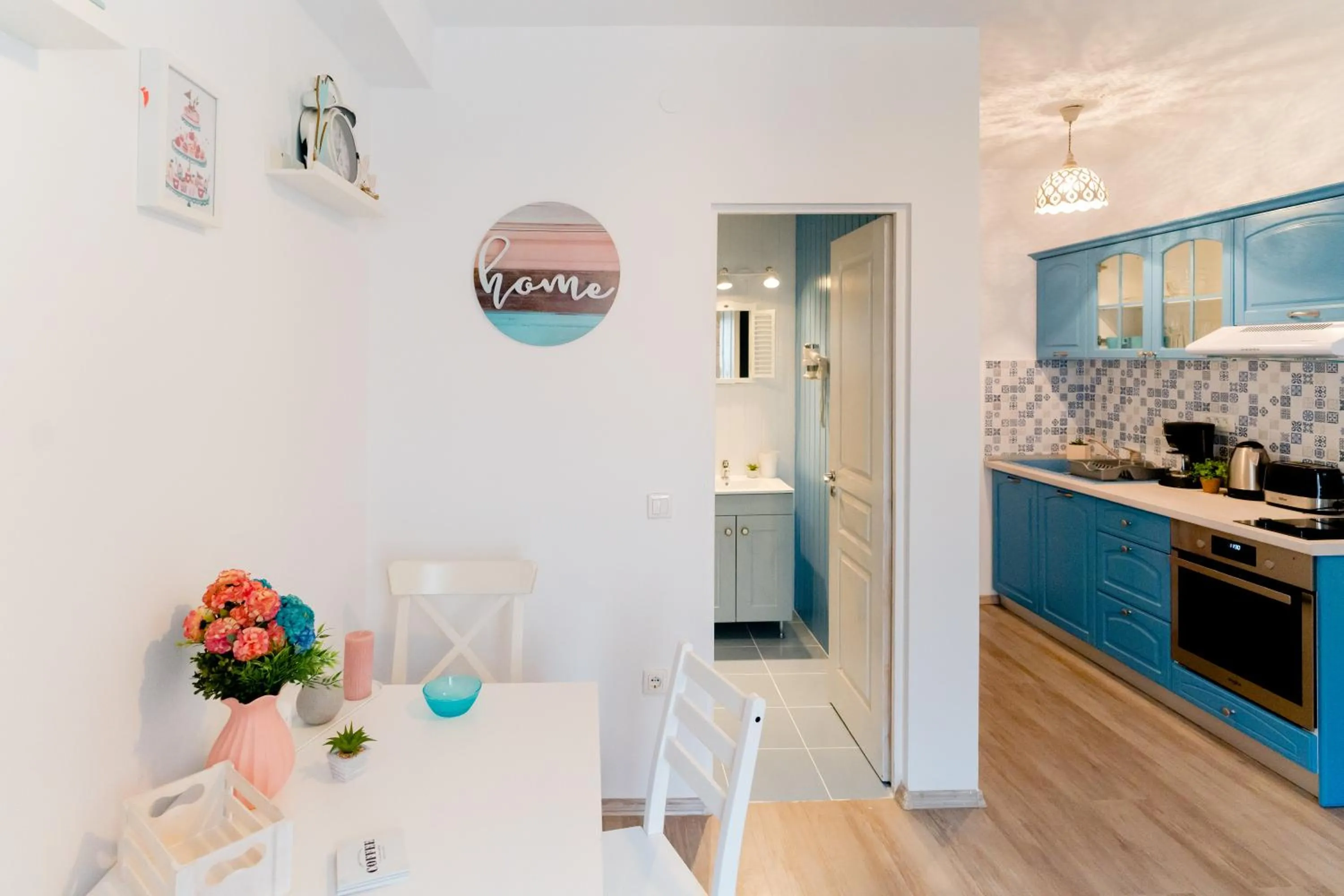 Kitchen or kitchenette in Galeria Grafit Apartments