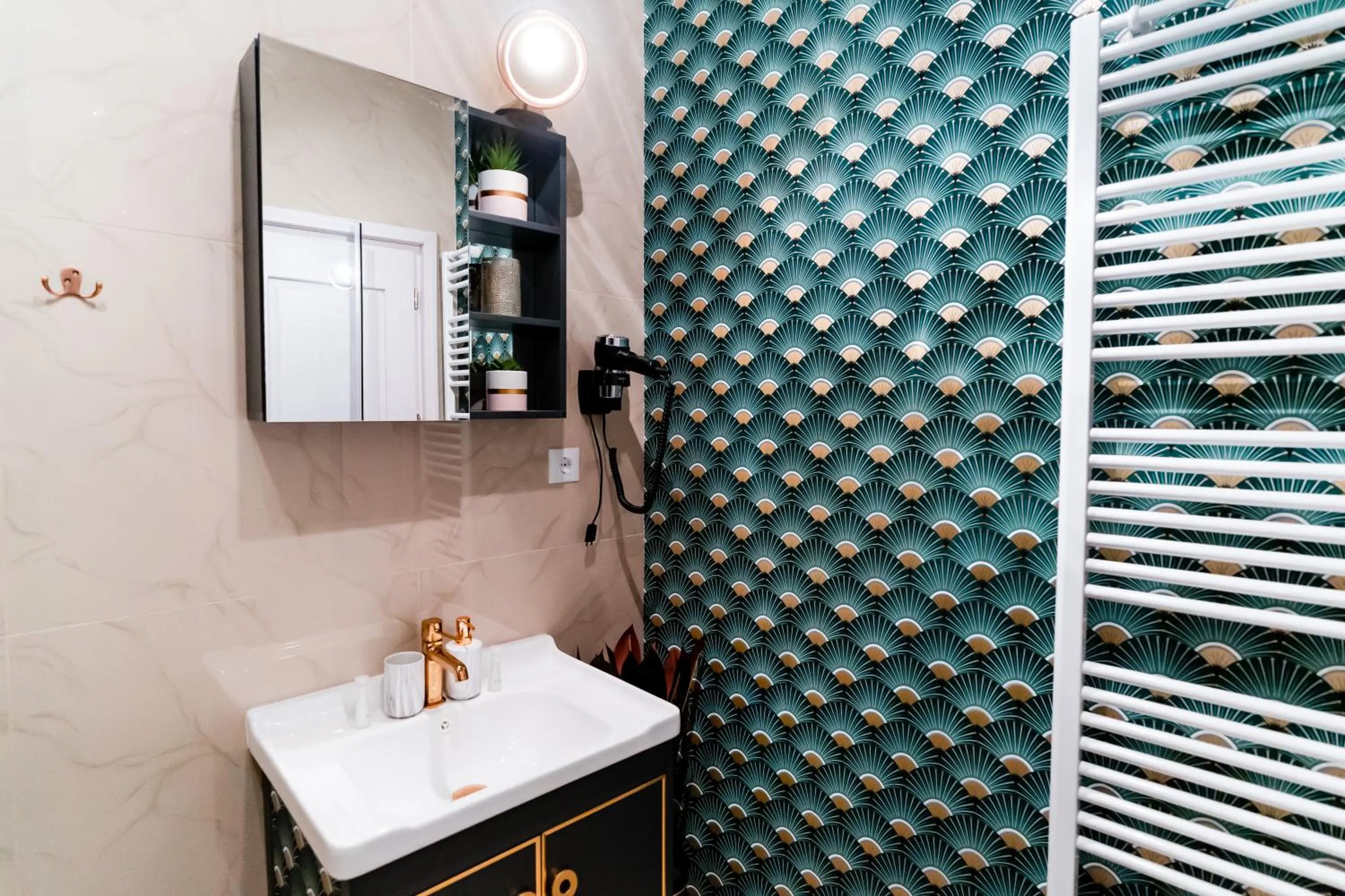 Galeria Grafit Apartments