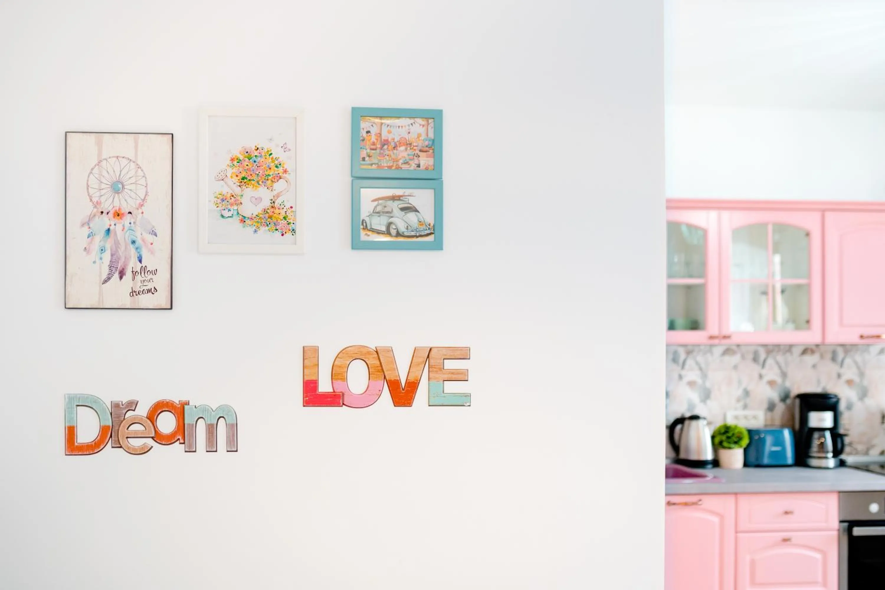 Seating area in Galeria Grafit Apartments