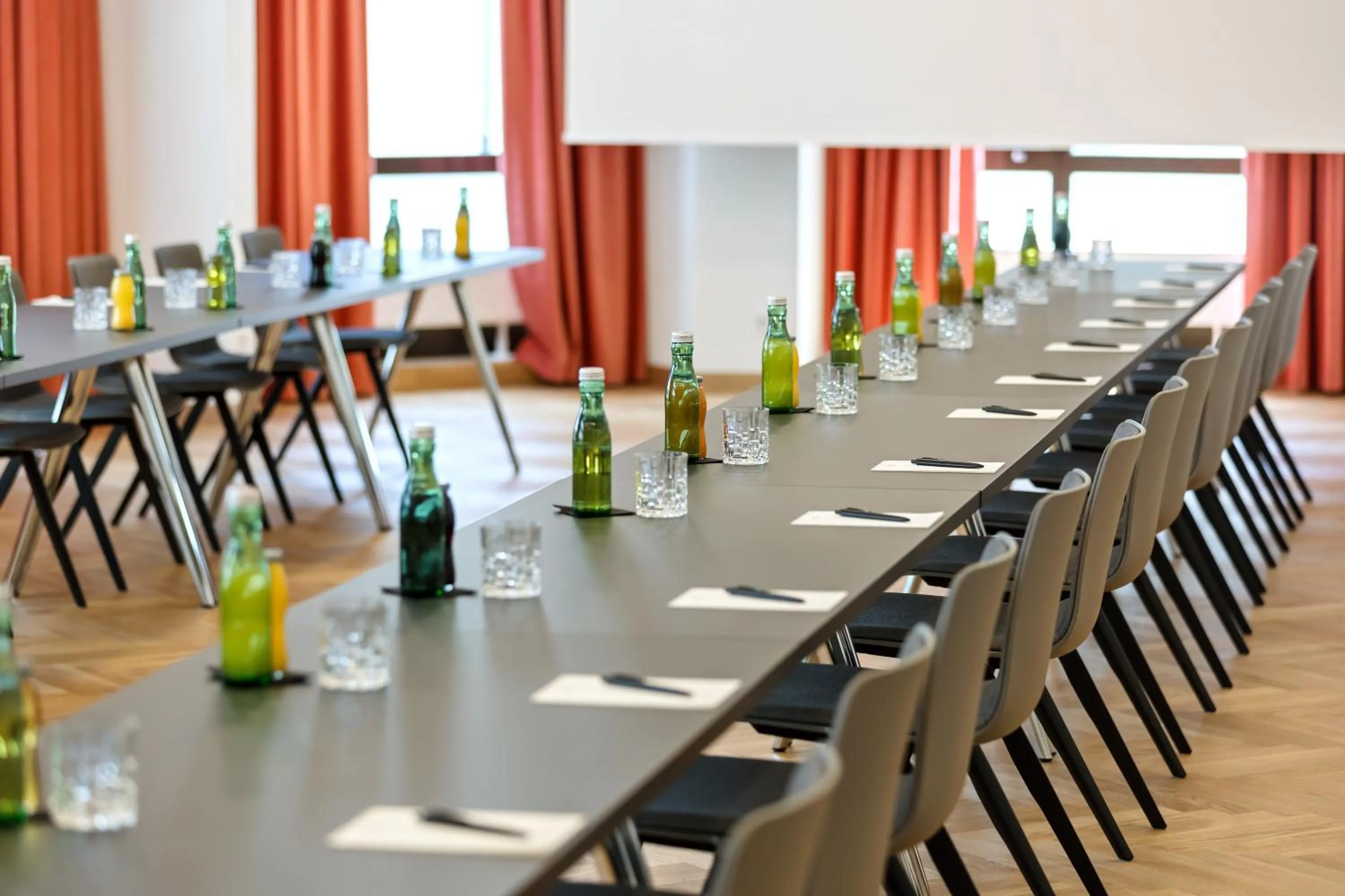 Meeting/conference room in Hotel Astoria Vienna, Curio Collection by Hilton