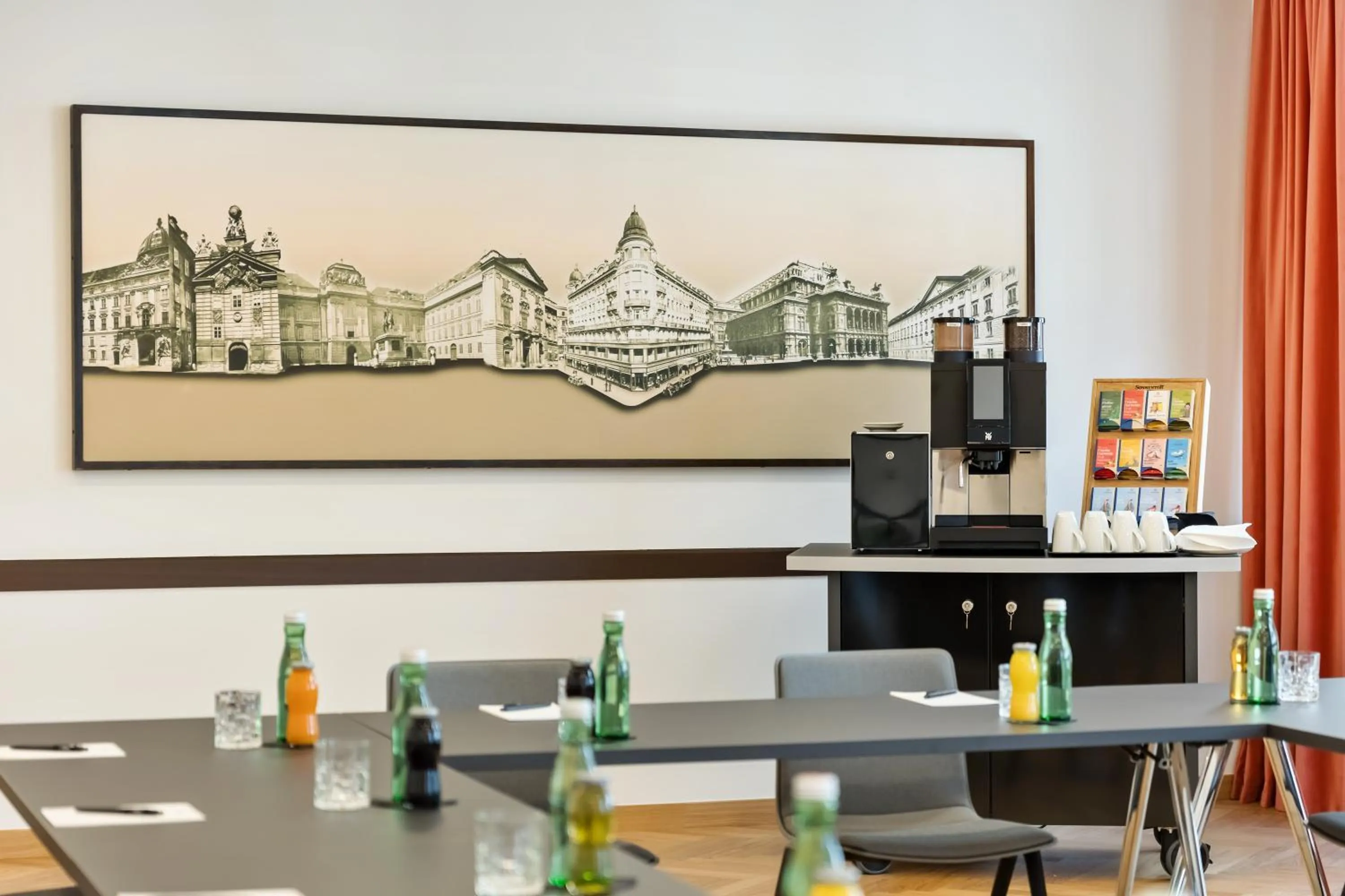 Meeting/conference room in Hotel Astoria Vienna, Curio Collection by Hilton