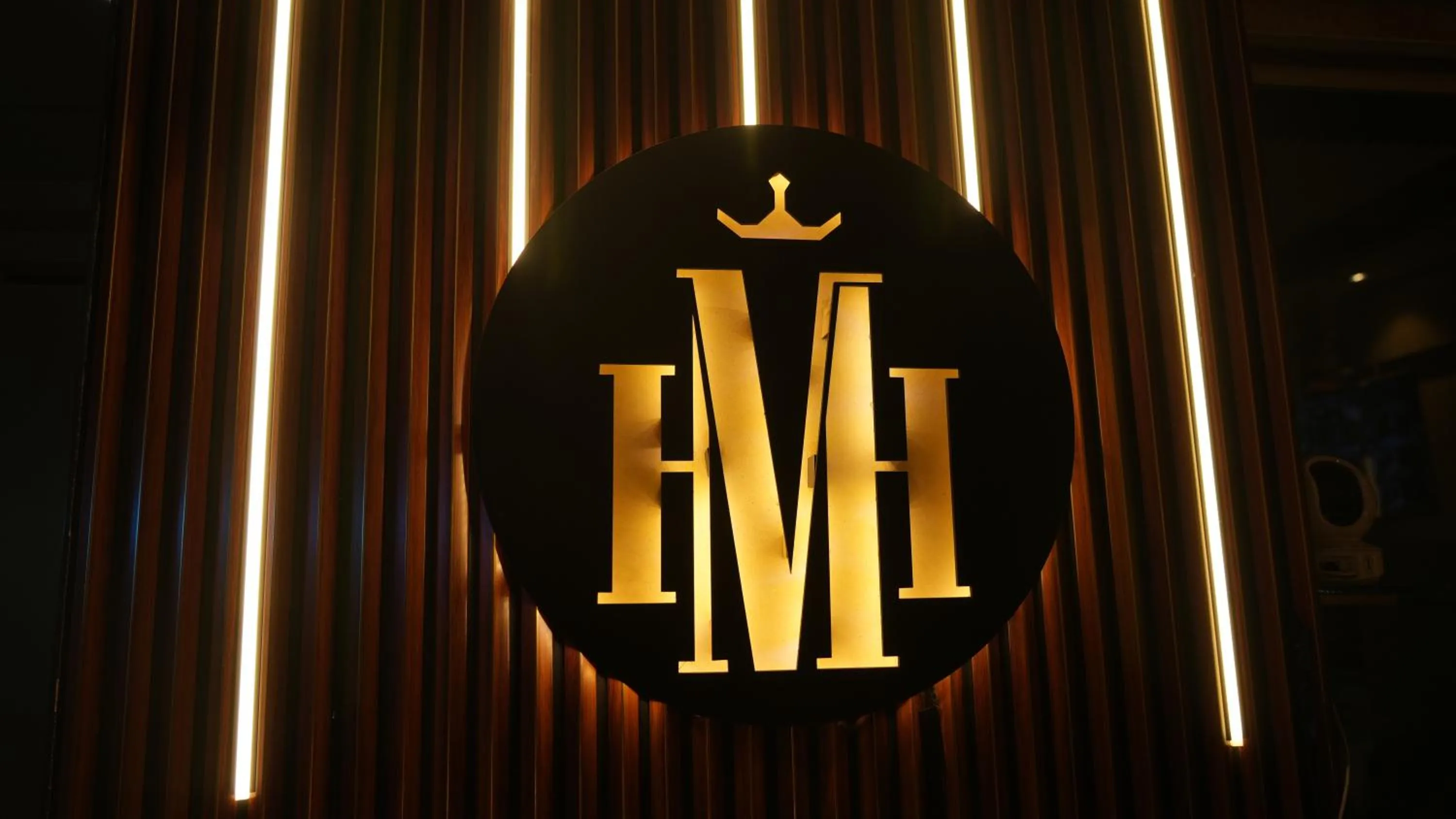 Property logo or sign in Hotel Mountview Comforts